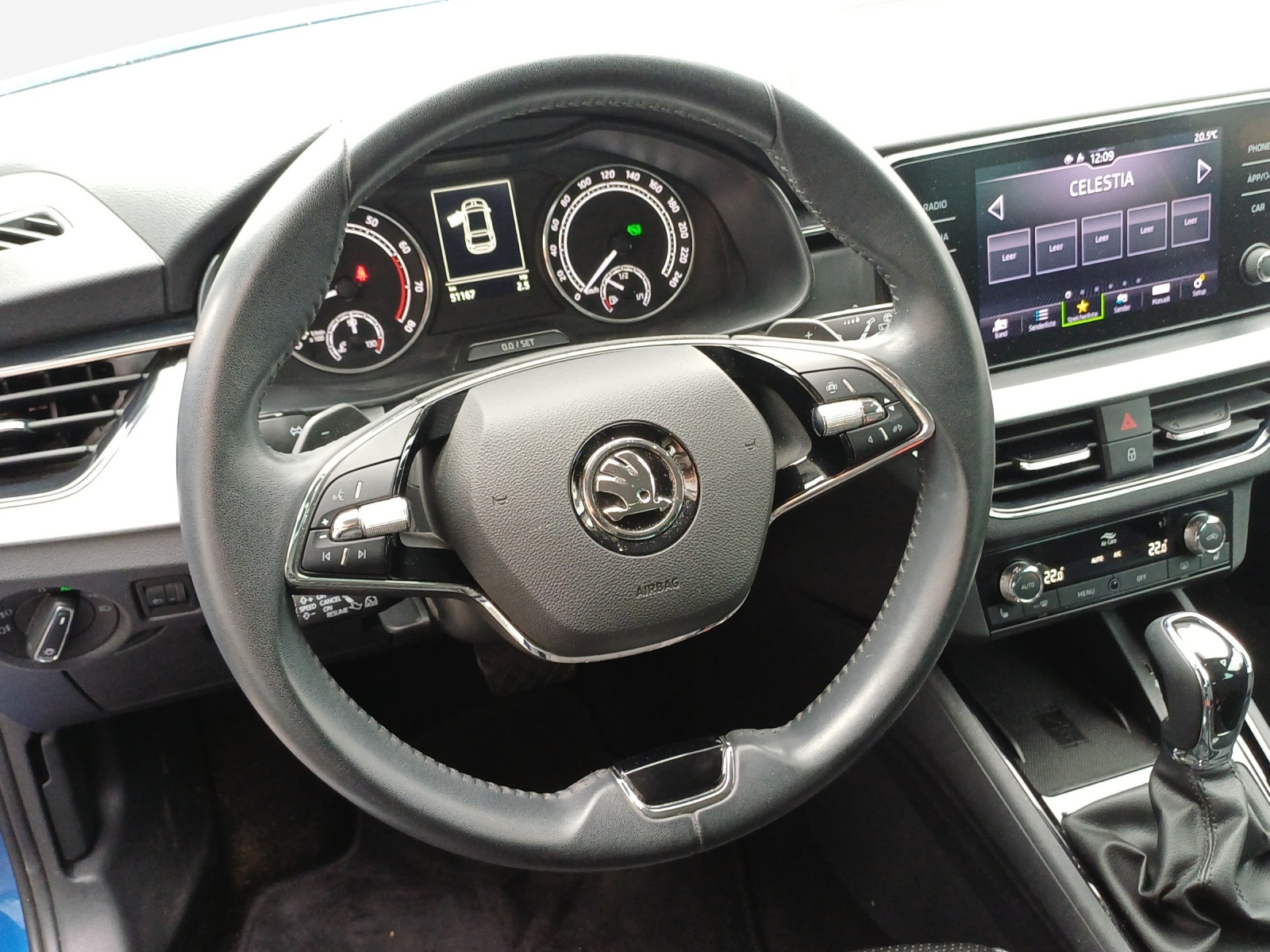SKODA Scala 1.0 TSI Tour DSG-image-9