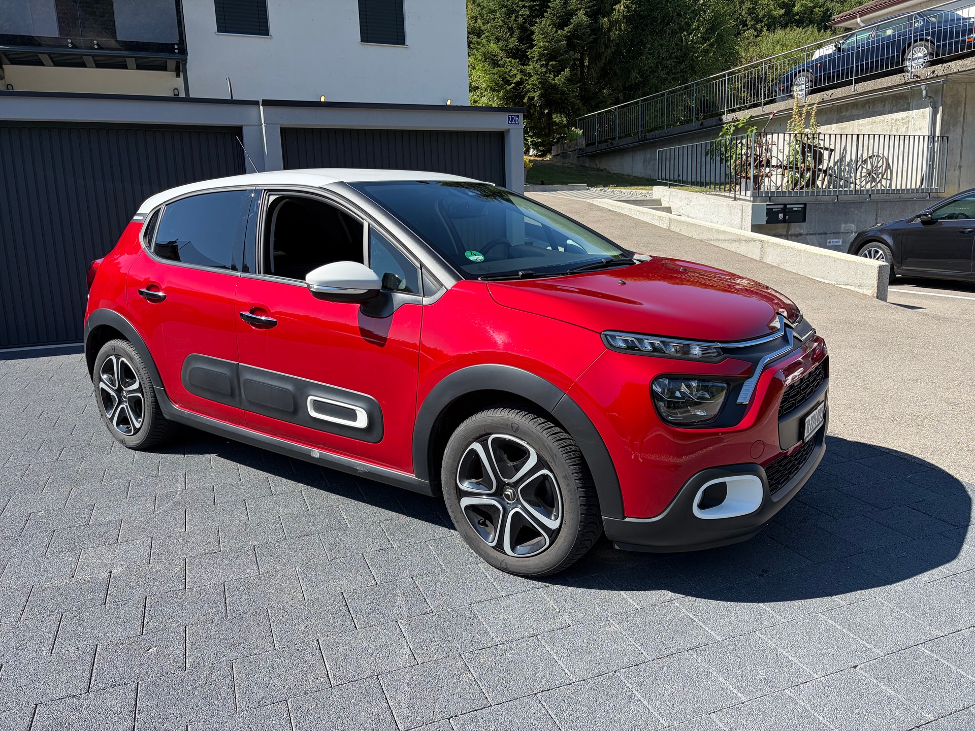 CITROEN 1.2 PureTech Swiss Edition+-image-1