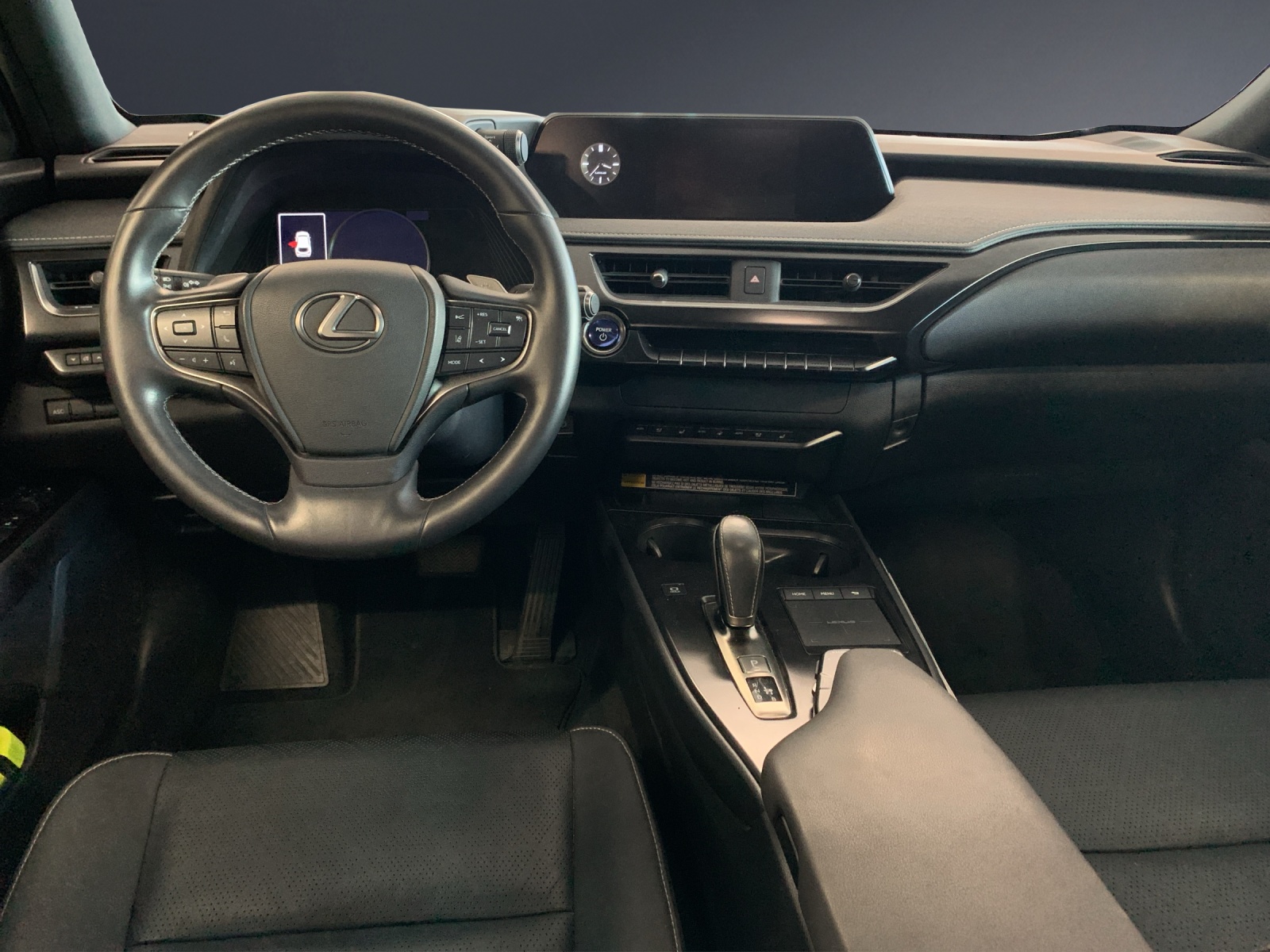 Image LEXUS UX UX 300e Impression