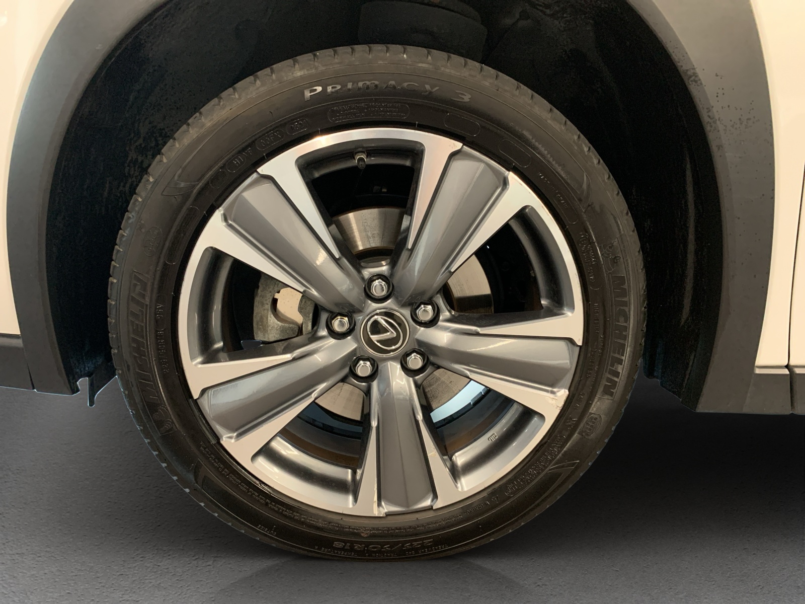 Image LEXUS UX UX 300e Impression