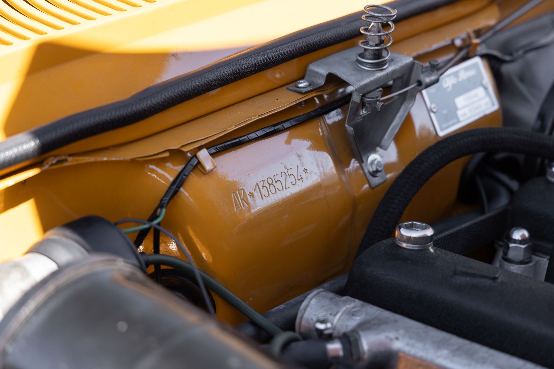 ALFA ROMEO 1750 GTV-image-11