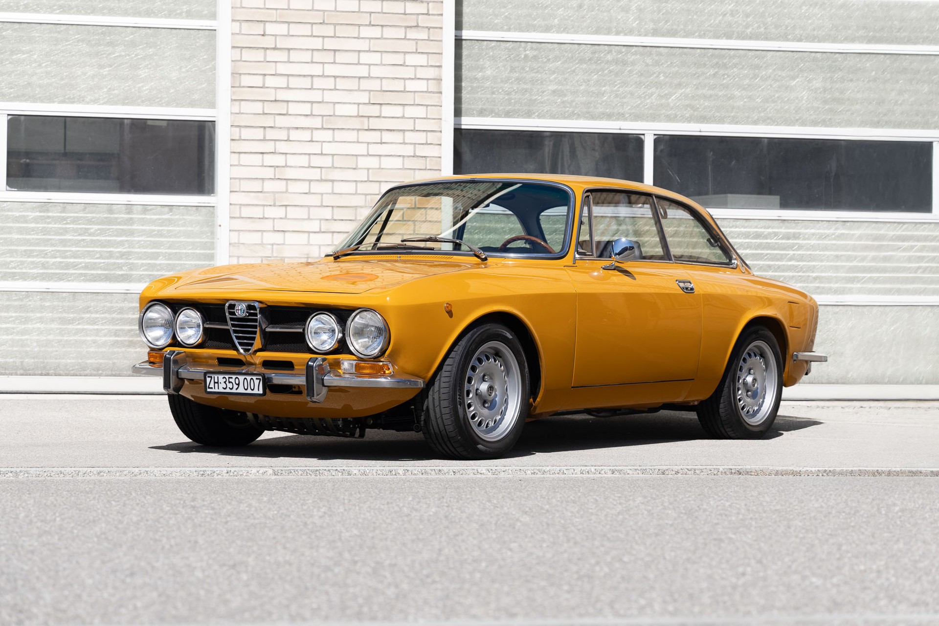 ALFA ROMEO 1750 GTV-image-4