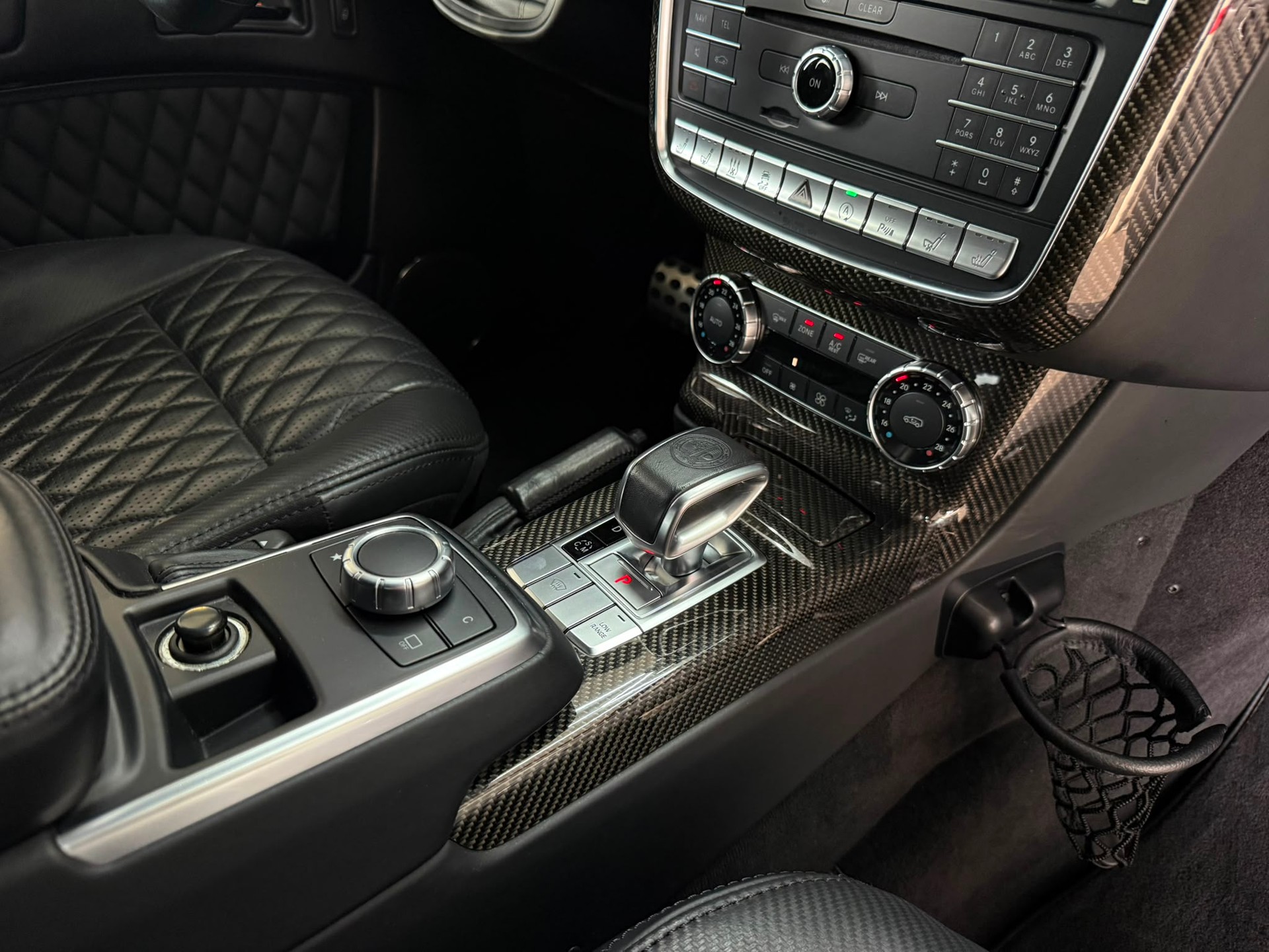 MERCEDES-BENZ G 63 AMG *Harman/ Kardon* *Schiebedach* *ACC* Speedshift Plus 7G-Tronic-image-27