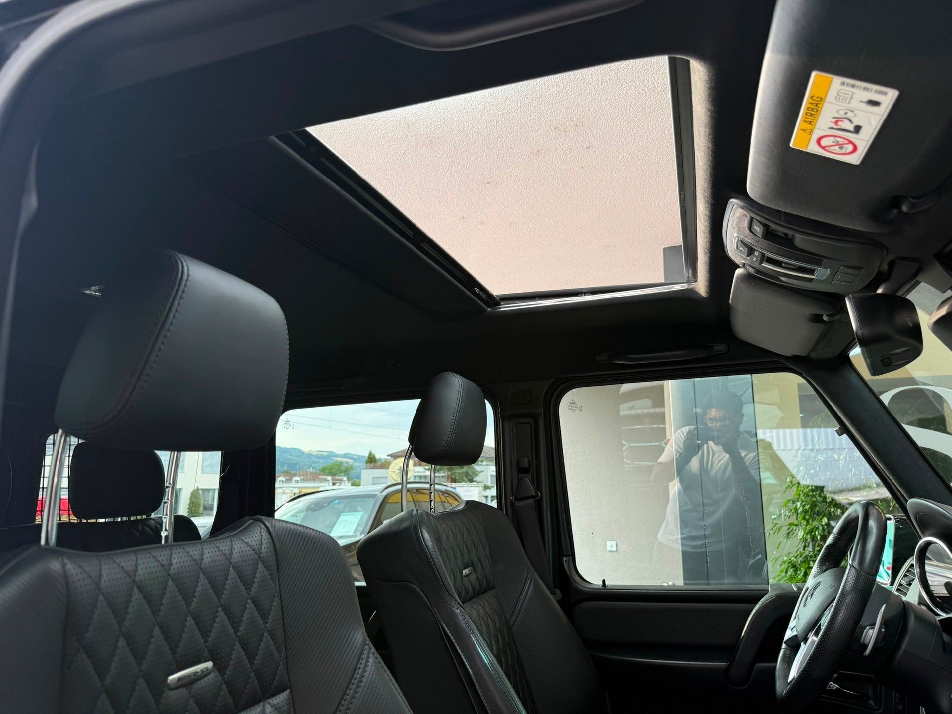 MERCEDES-BENZ G 63 AMG *Harman/ Kardon* *Schiebedach* *ACC* Speedshift Plus 7G-Tronic-image-28