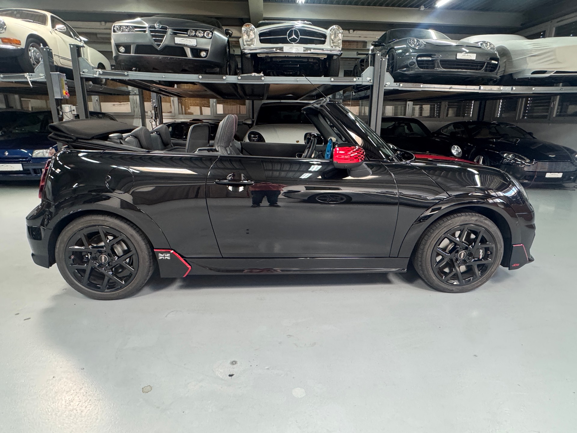 MINI Cooper C Cabriolet DKG AVEC John Cooper Works Trim et pack XL-image-7