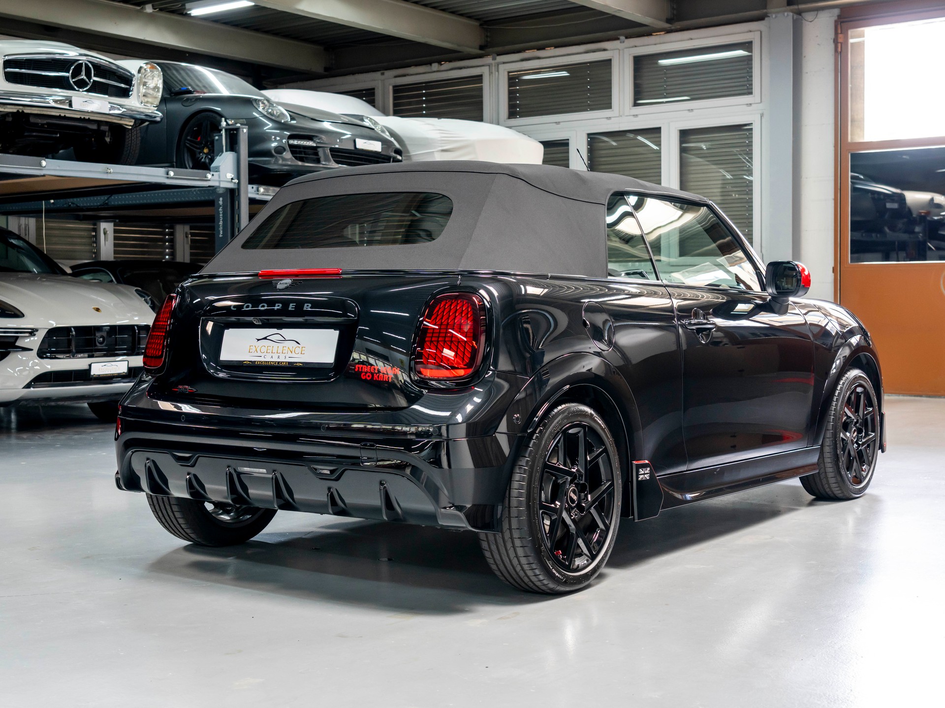MINI Cooper C Cabriolet, DKG, JCW, Pack XL-image-8