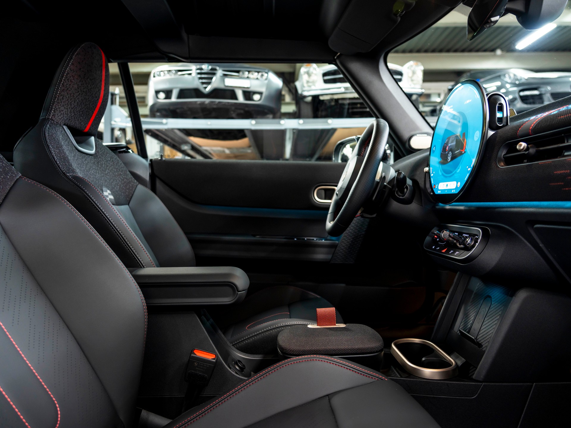 MINI Cooper C Cabriolet, DKG, JCW, Pack XL-image-27