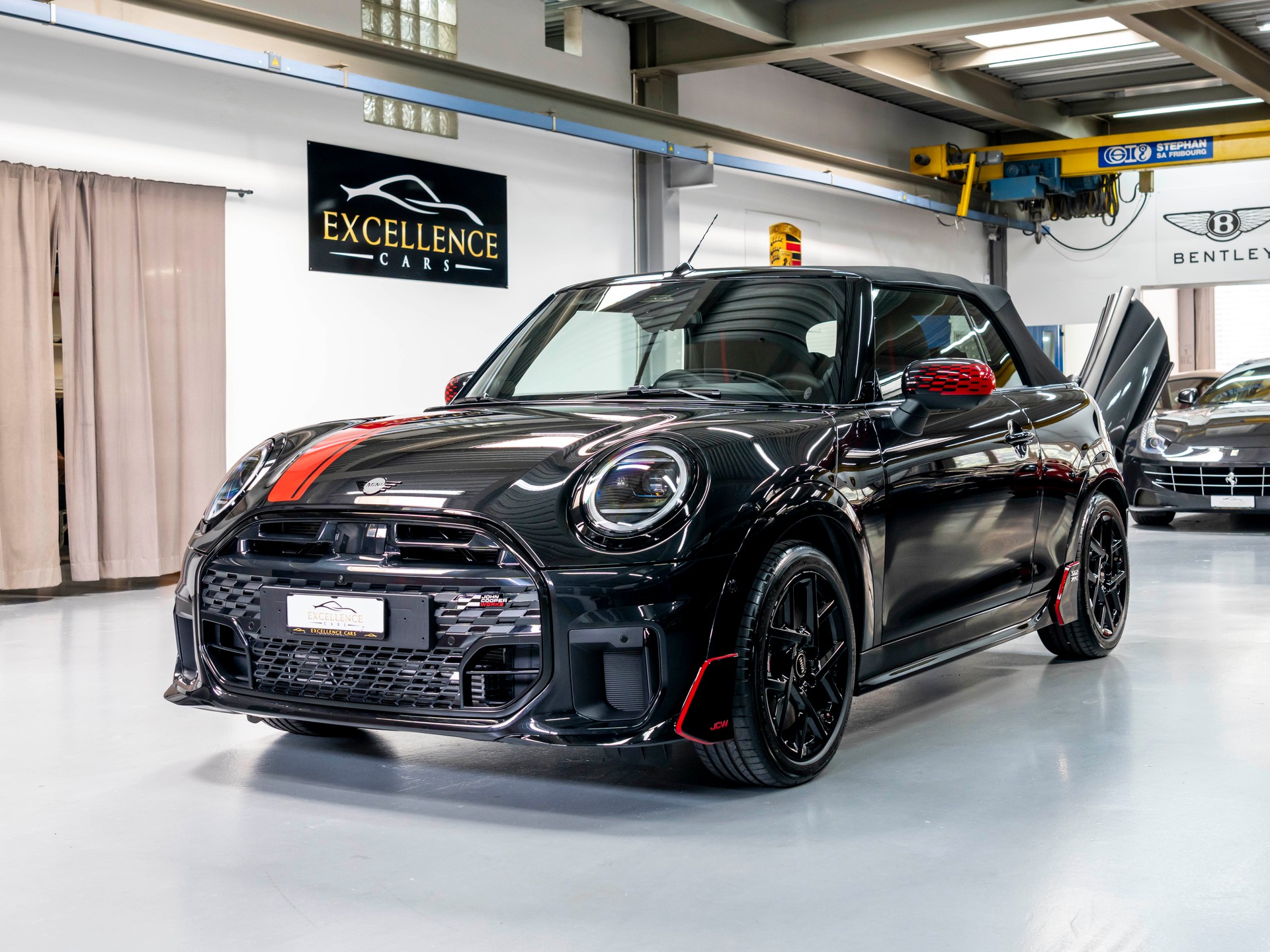 MINI Cooper C Cabriolet, DKG, JCW, Pack XL-image-1