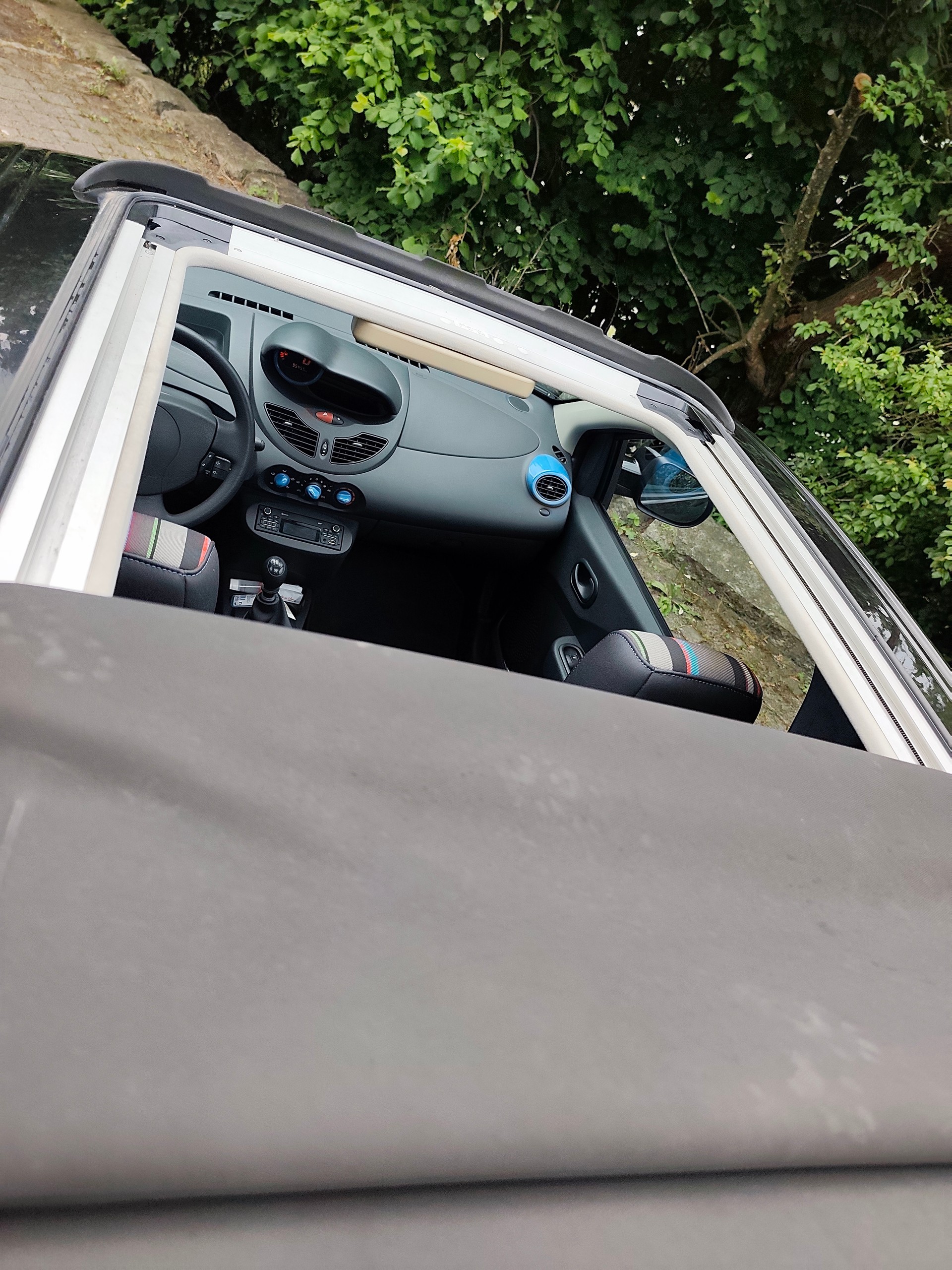 RENAULT 1.2 16V Dynamique-image-3