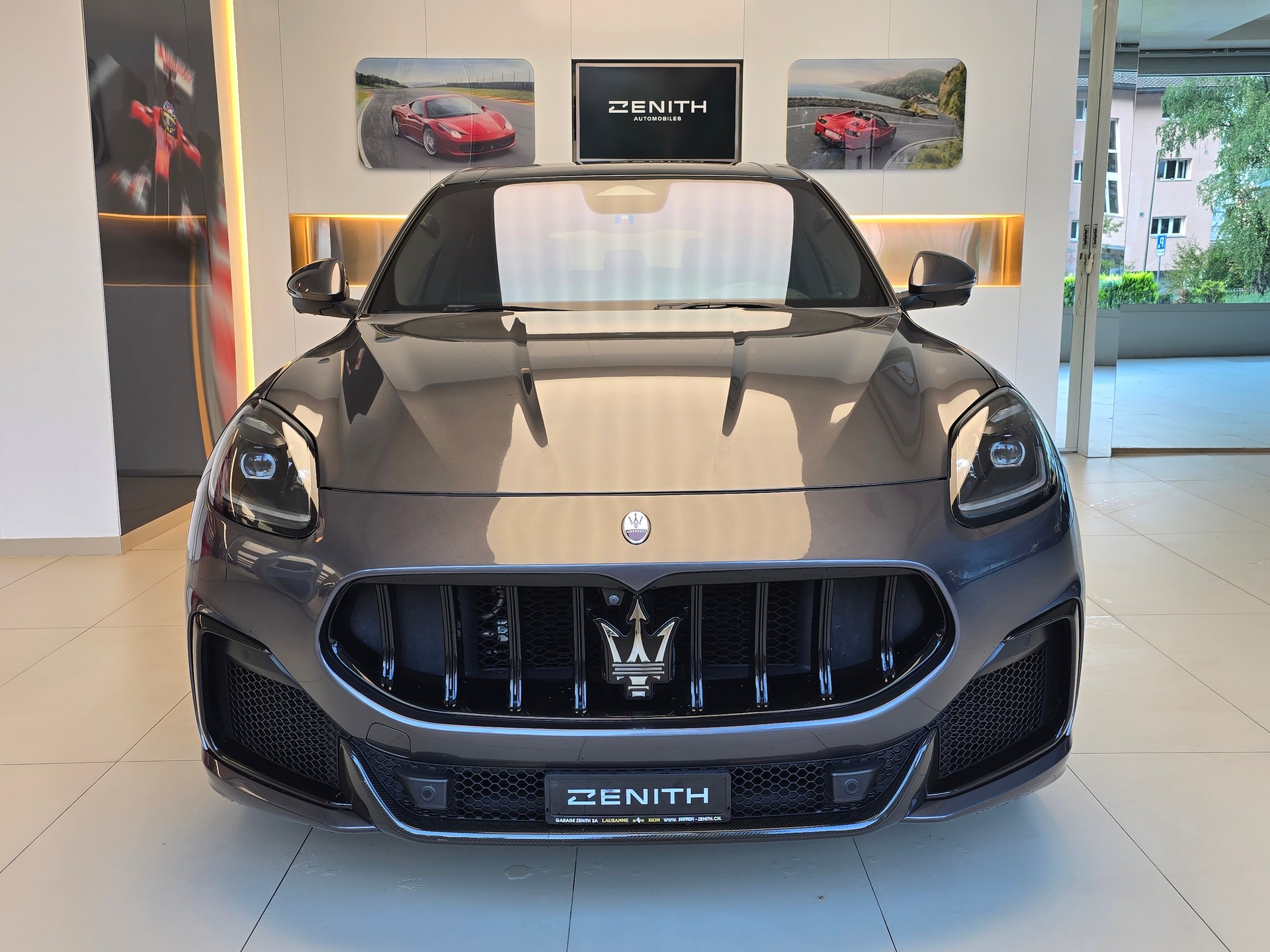 MASERATI Grecale 3.0 Trofeo Automatica-image-1