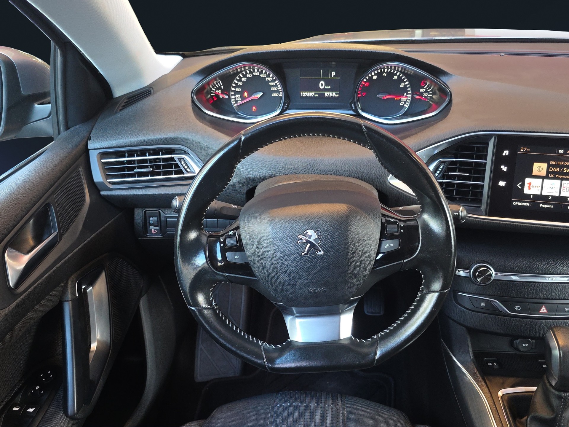PEUGEOT 308 1.2 Pure Tech Active EAT6-image-11