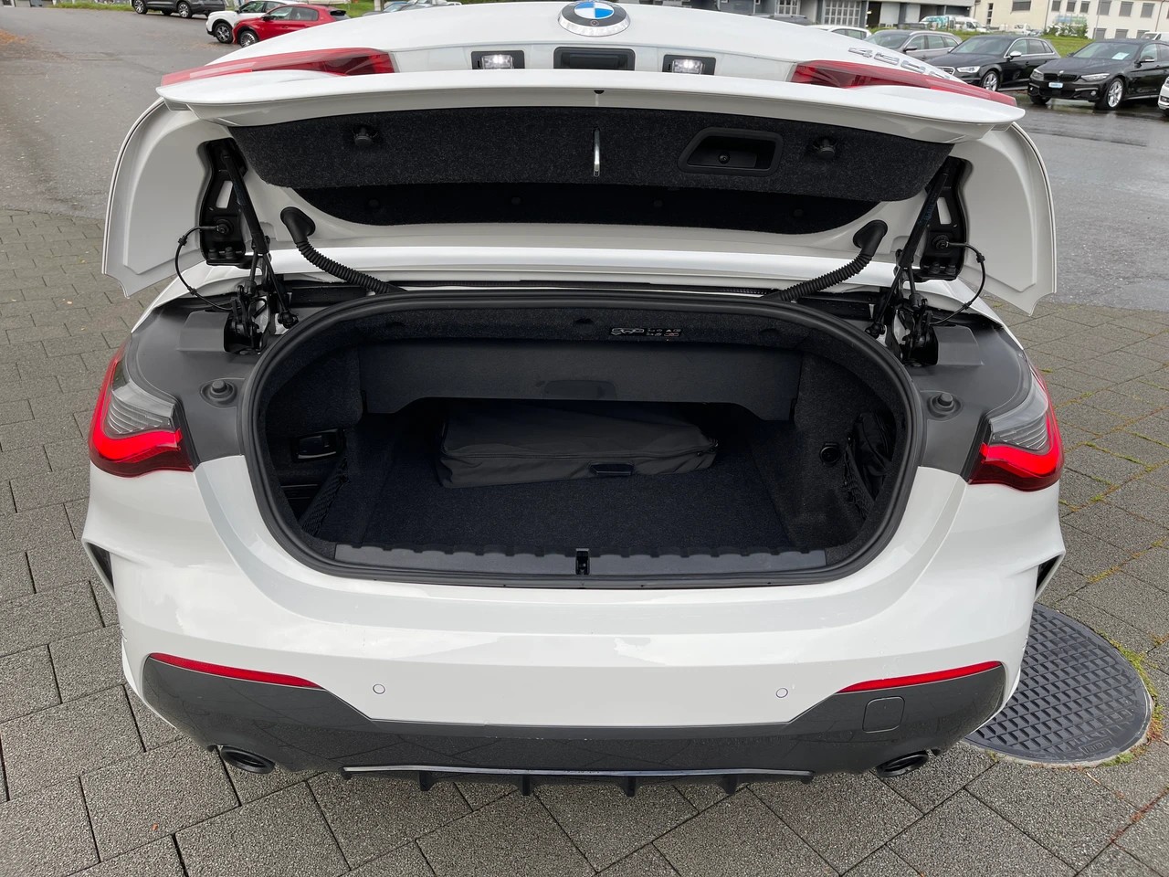 BMW 430d 48V Cabriolet M Sport Steptronic-image-13