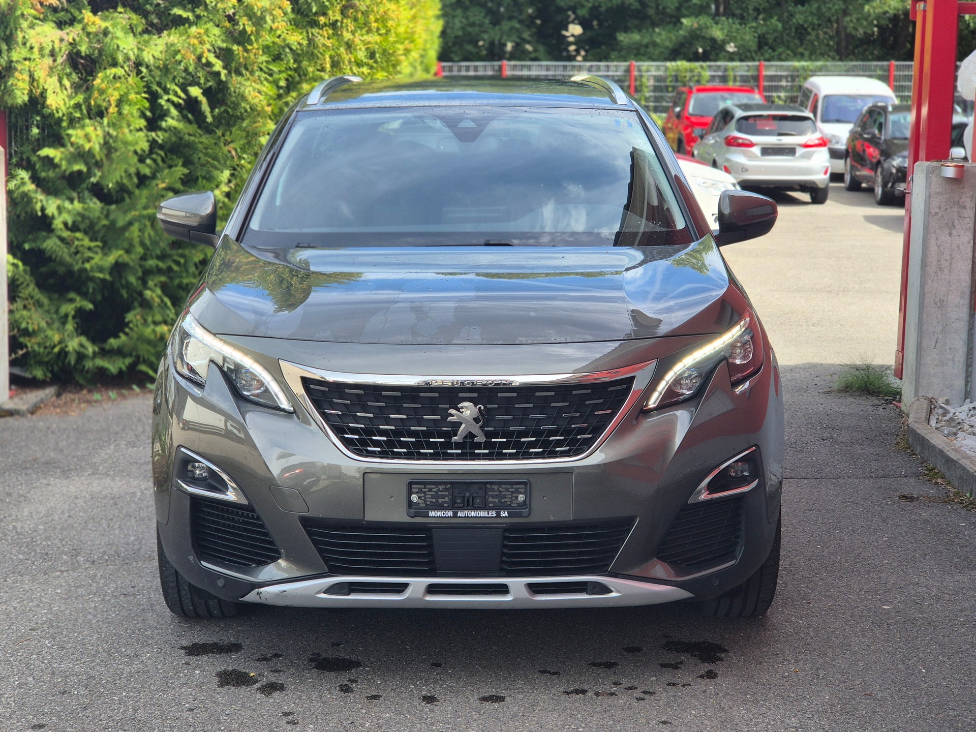 PEUGEOT 5008 1.5 BlueHDi Allure EAT-image-1
