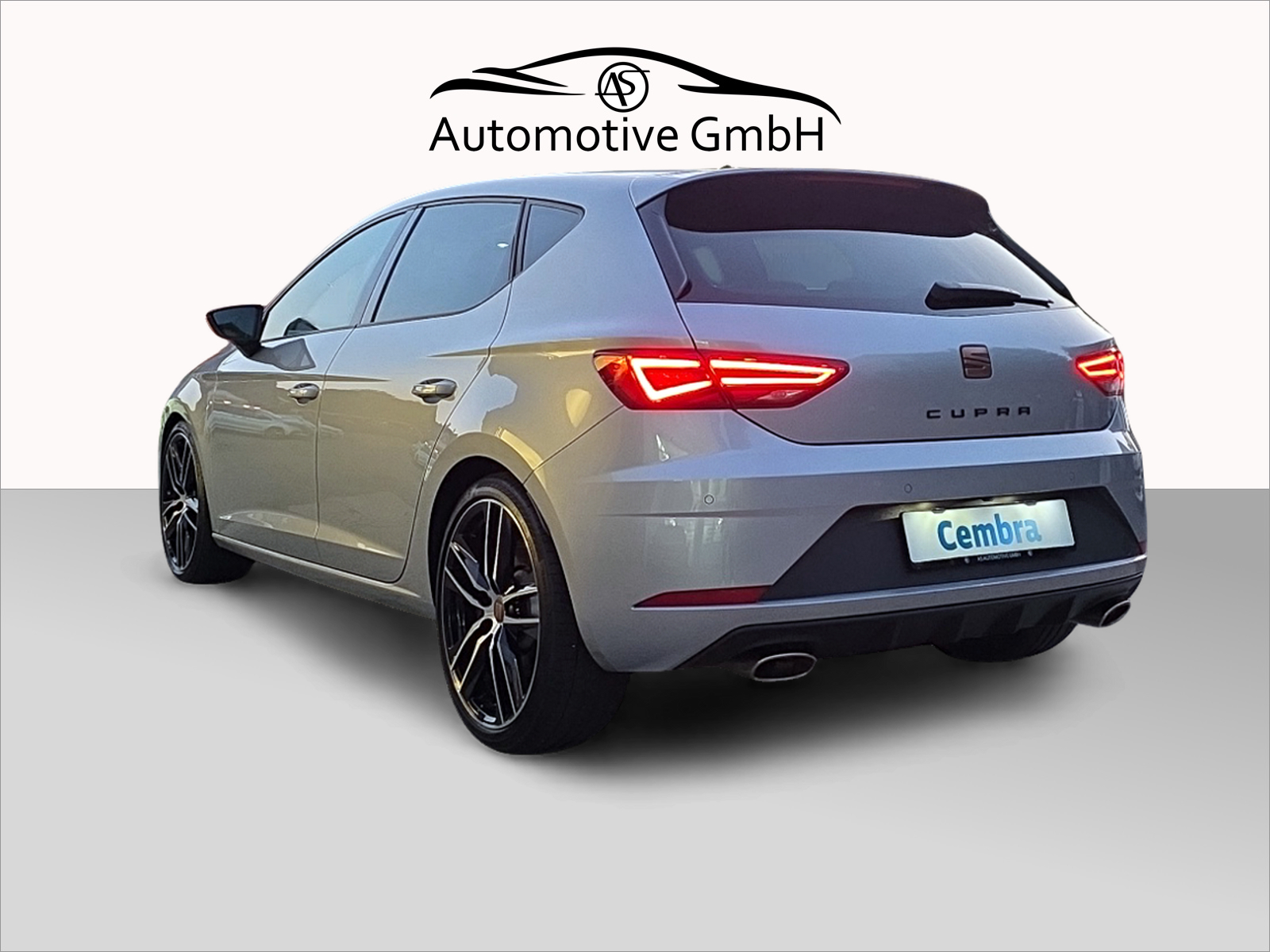 SEAT Leon 2.0 TSI SWISS Cupra 290 DSG-image-3