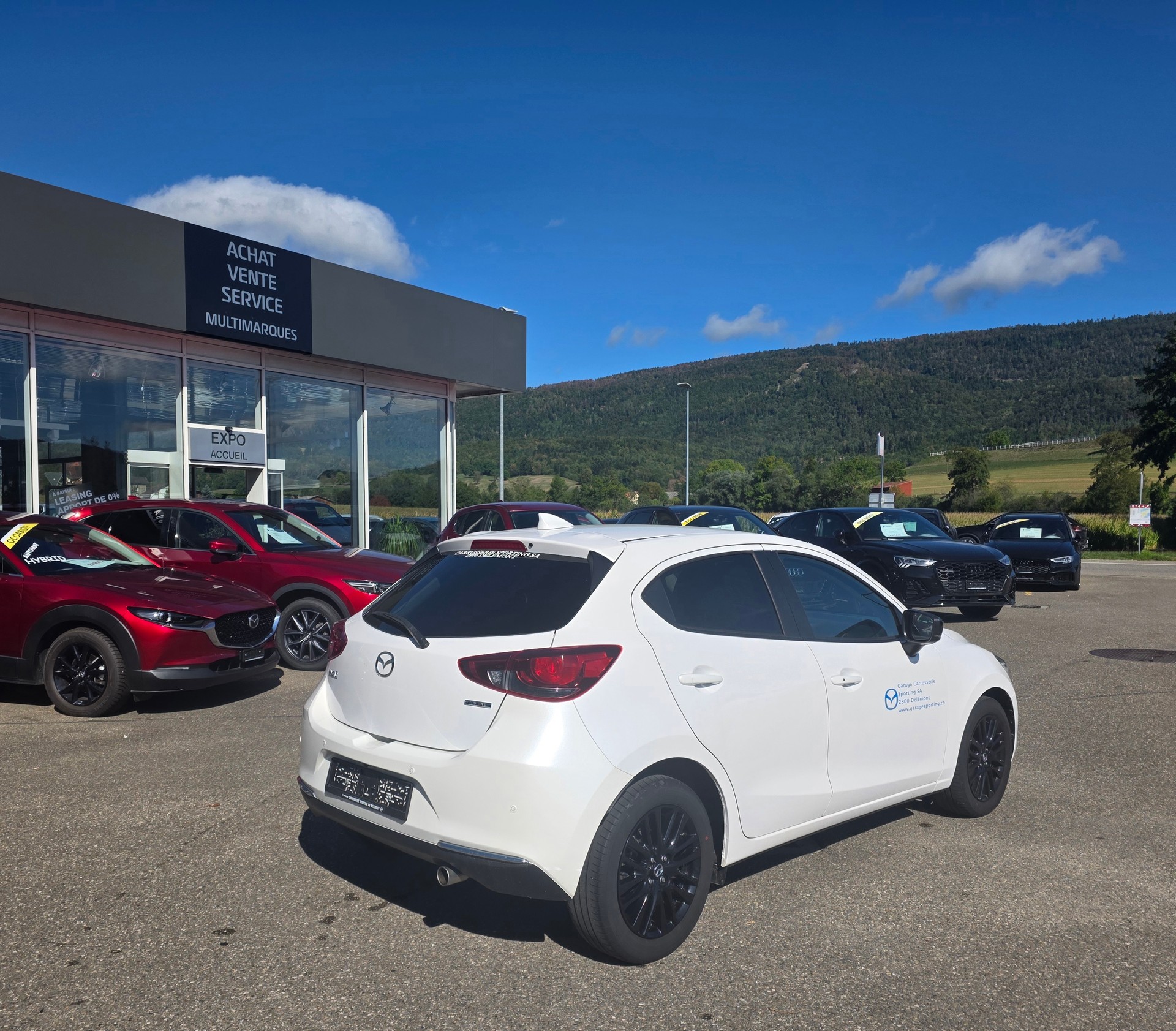 MAZDA 2 SKYACTIV-G 90 Mild Hybrid Revolution-image-3