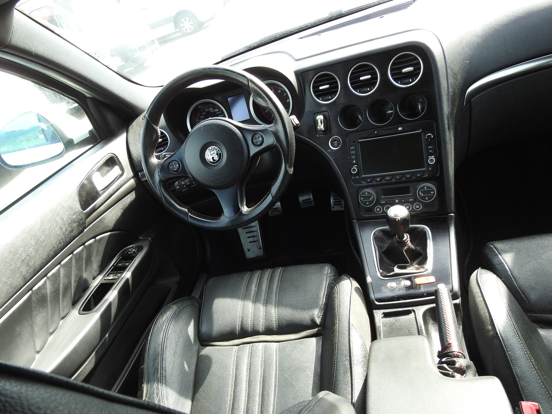 ALFA ROMEO 159 Sportwagon 1.8 TBi-image-18