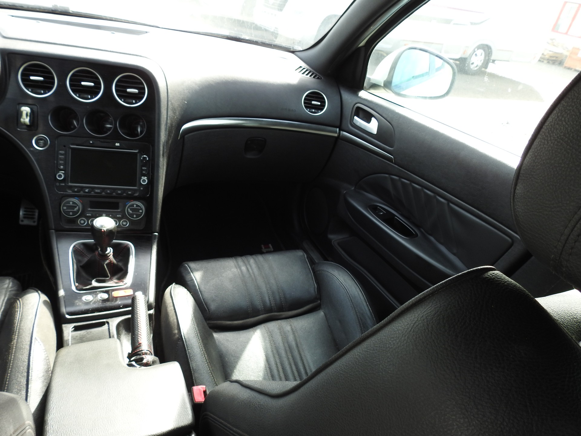 ALFA ROMEO 159 Sportwagon 1.8 TBi-image-17