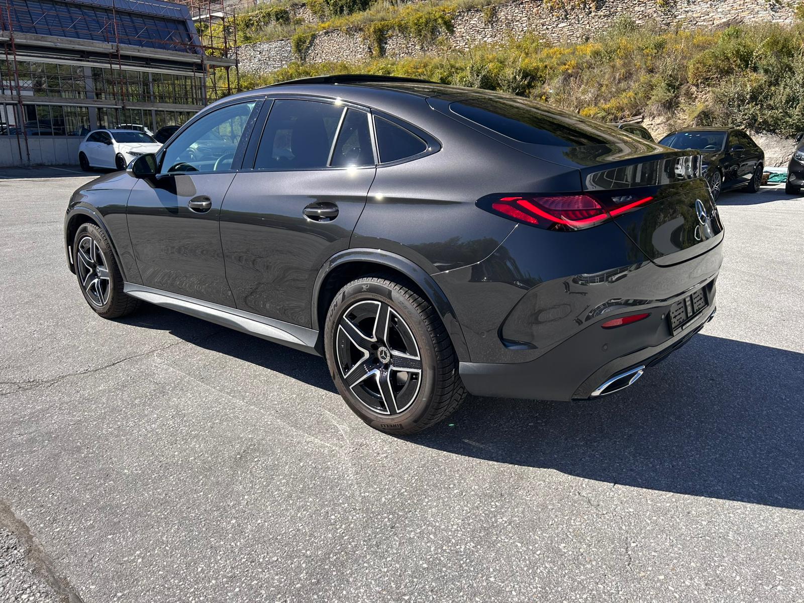 MERCEDES-BENZ GLC Coupé 300 4M 9G-T AMG Line-image-2