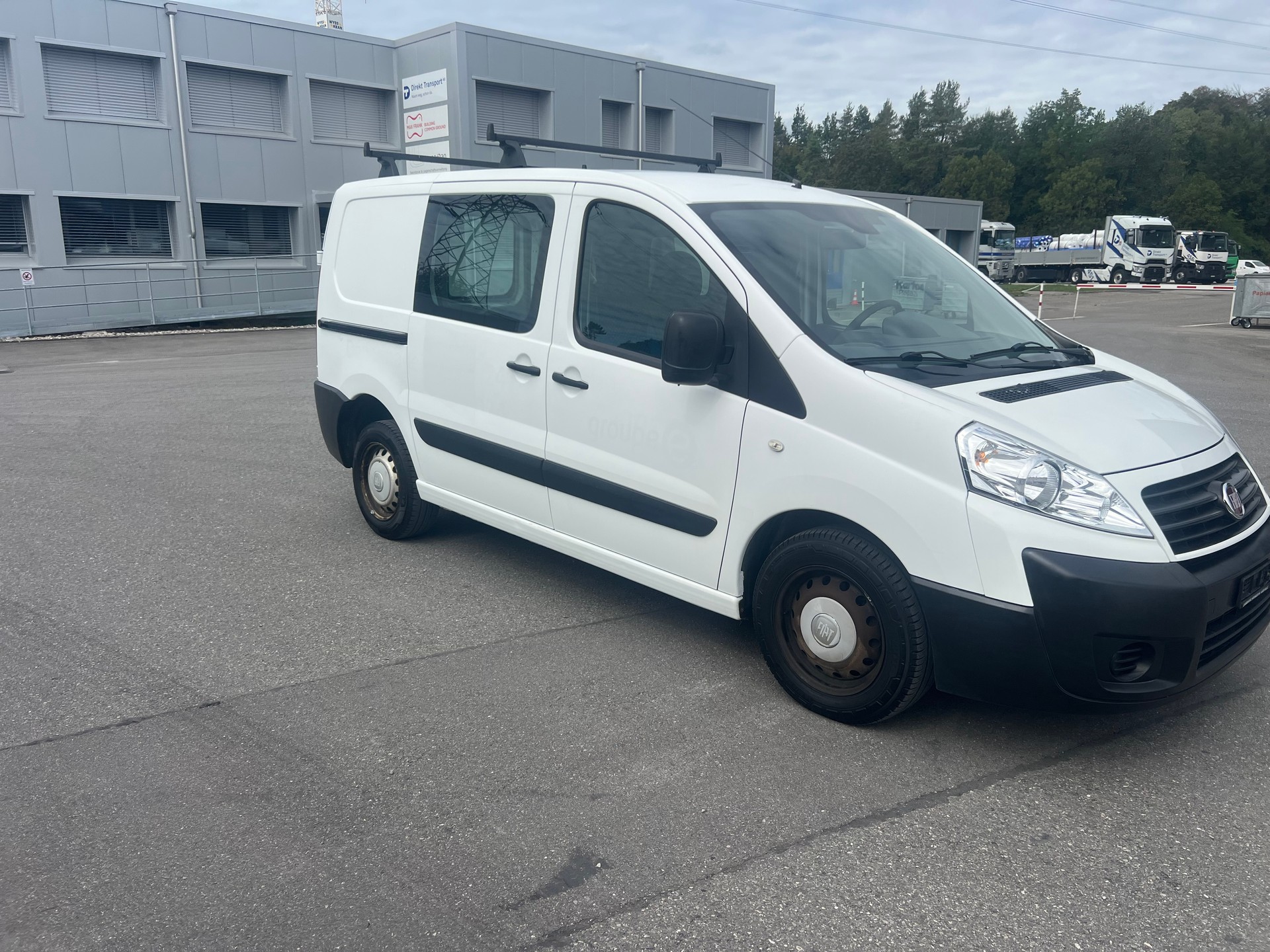 FIAT Scudo 2.0 MJ Comfort 1.2t-image-1