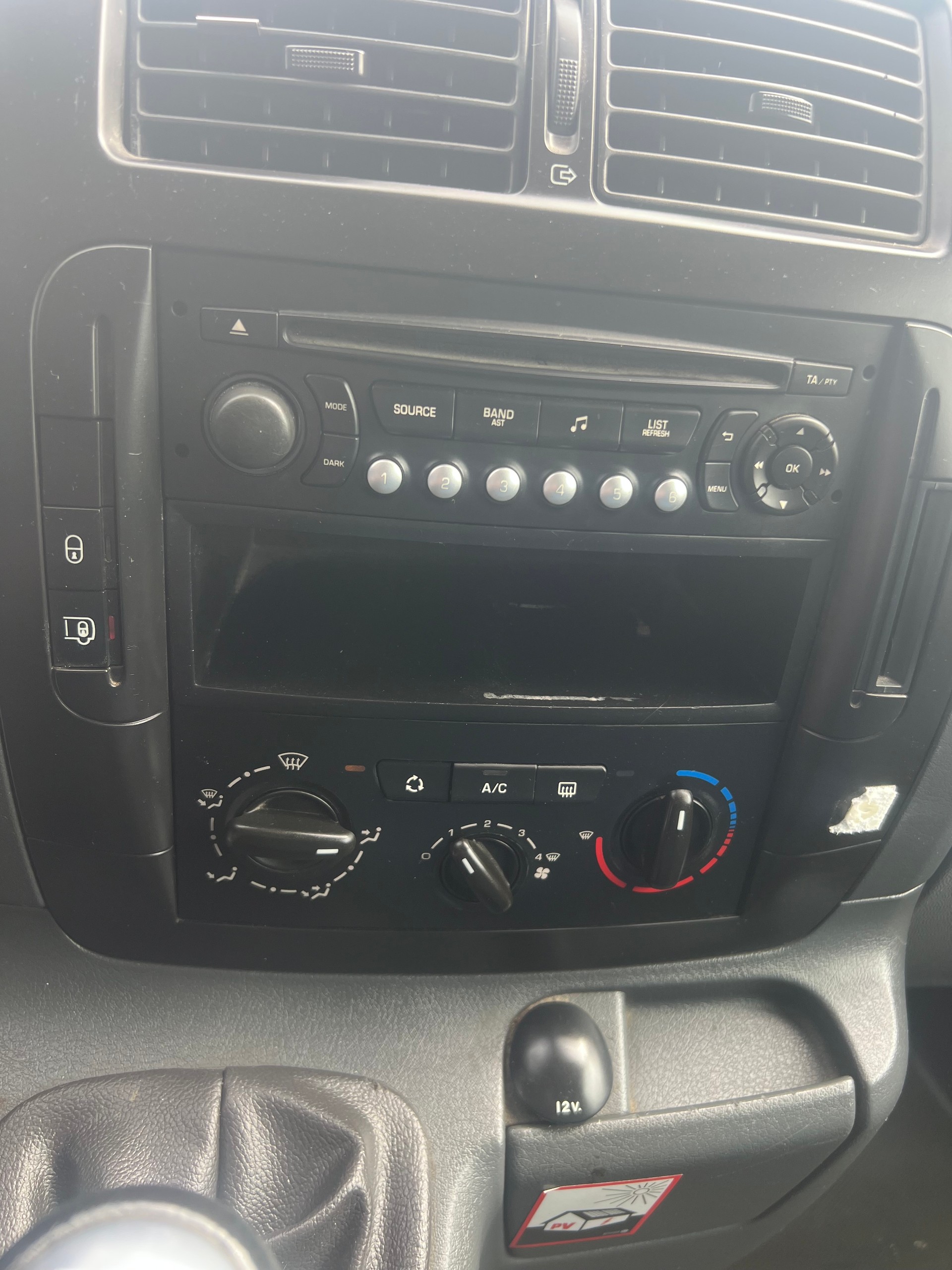 FIAT Scudo 2.0 MJ Comfort 1.2t-image-8
