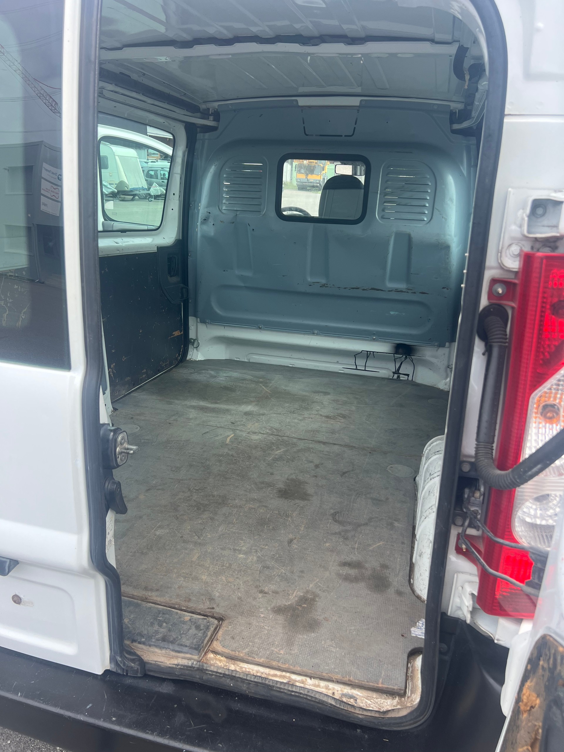 FIAT Scudo 2.0 MJ Comfort 1.2t-image-9