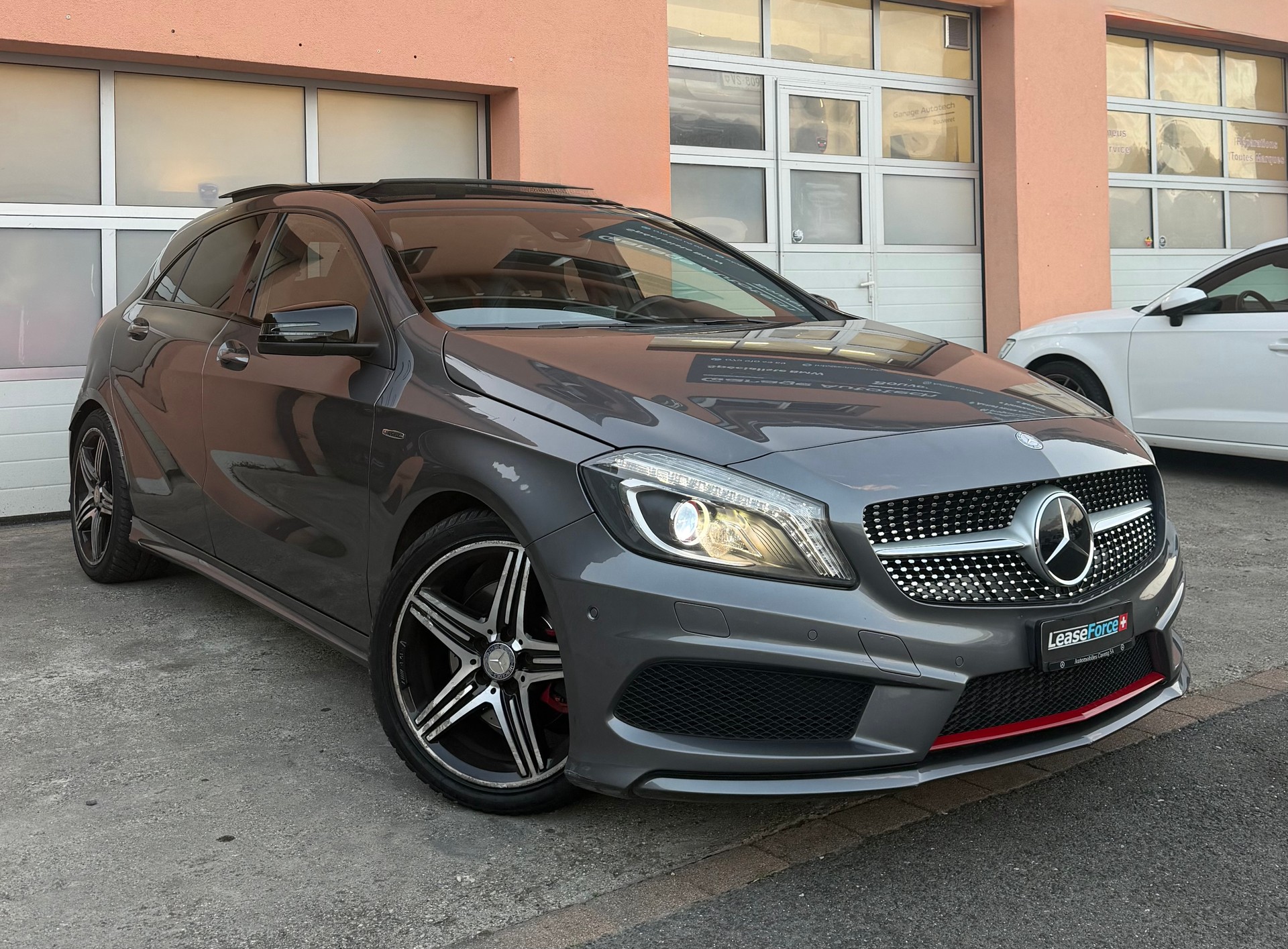 MERCEDES-BENZ A 250 Sport 7G-DCT-image-0