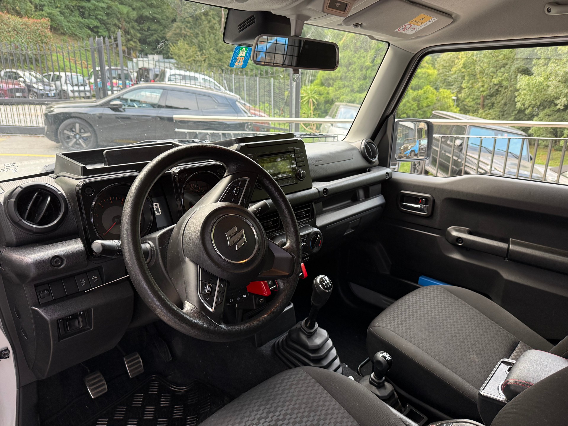 SUZUKI Jimny 1.5 Compact+ 4x4-image-10