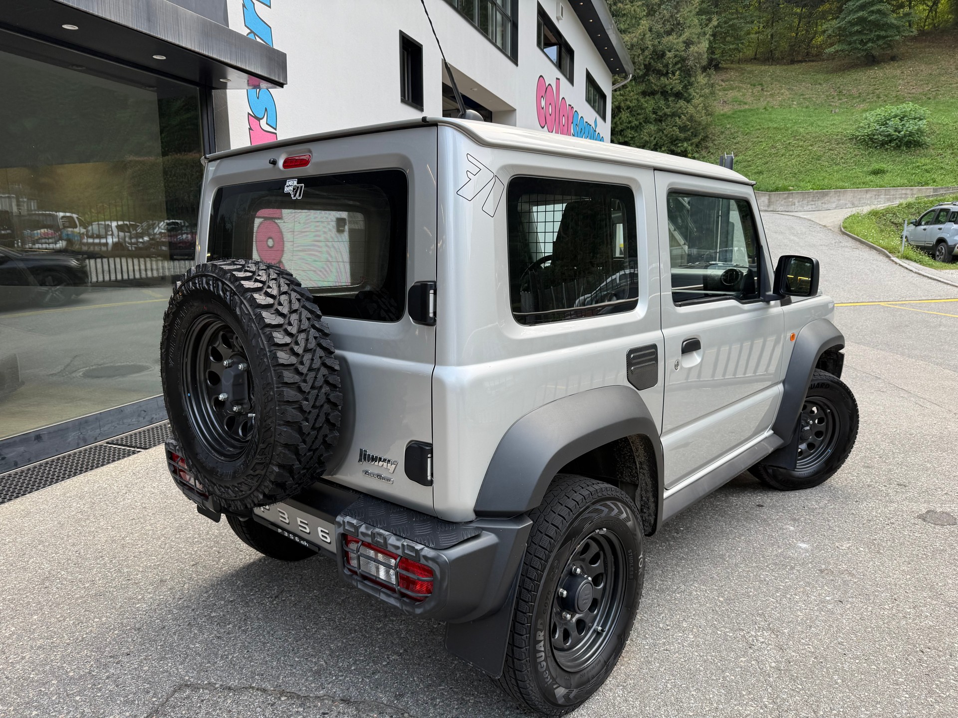 SUZUKI Jimny 1.5 Compact+ 4x4-image-5