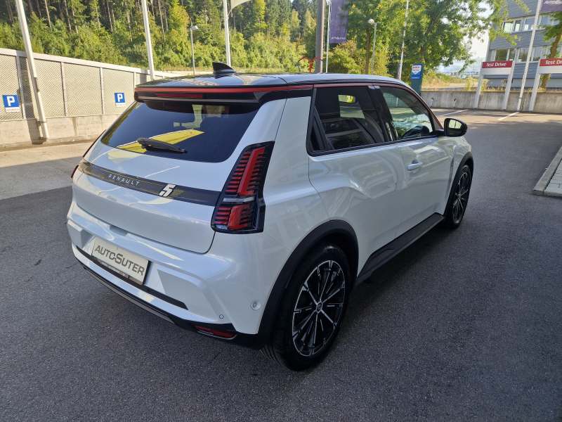 RENAULT R5 E-Tech Comfort Range techno-image-2