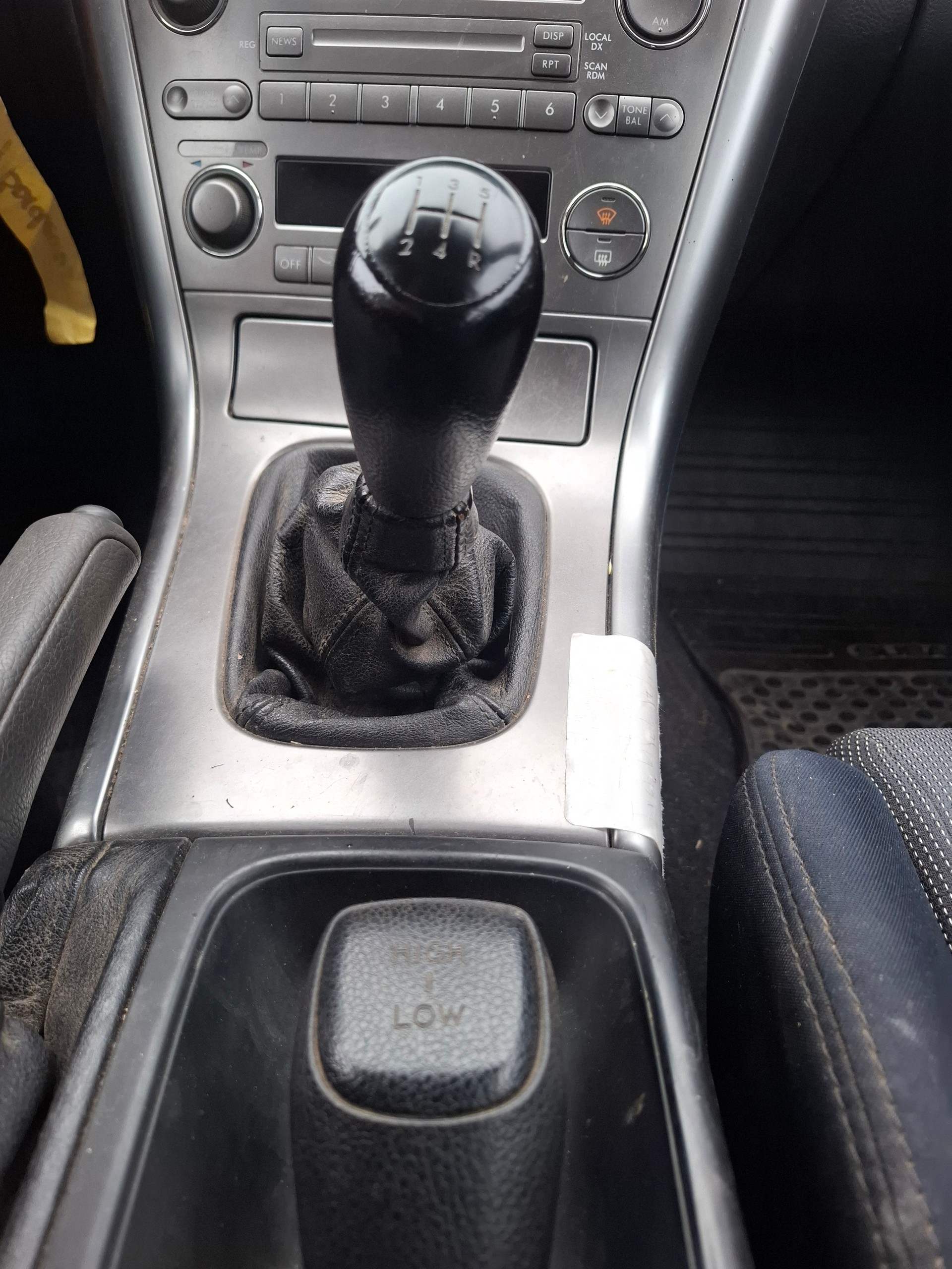 SUBARU Legacy 2.0i AWD-image-6