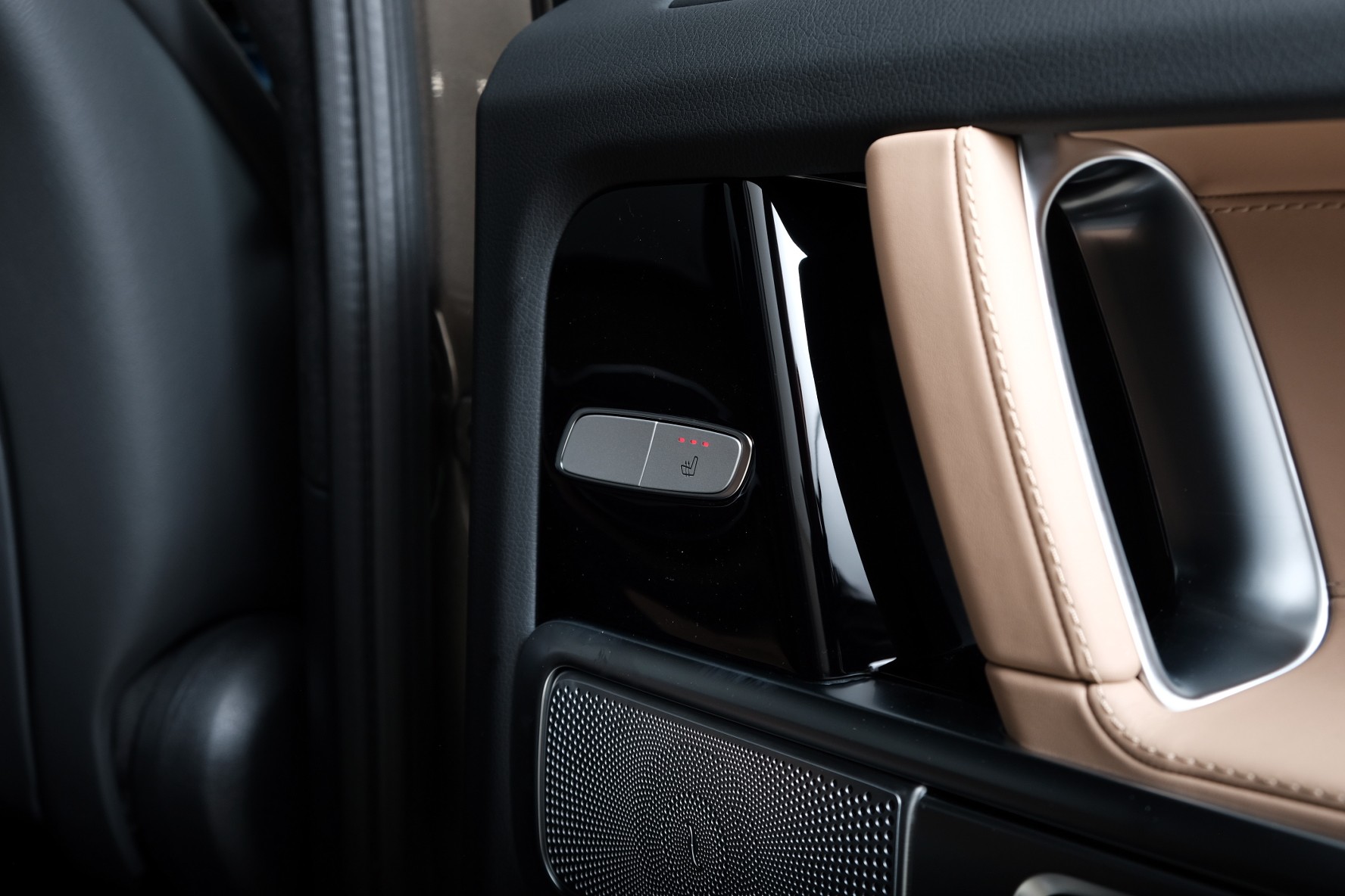 MERCEDES-BENZ G 450 d AMG Line W465-image-13