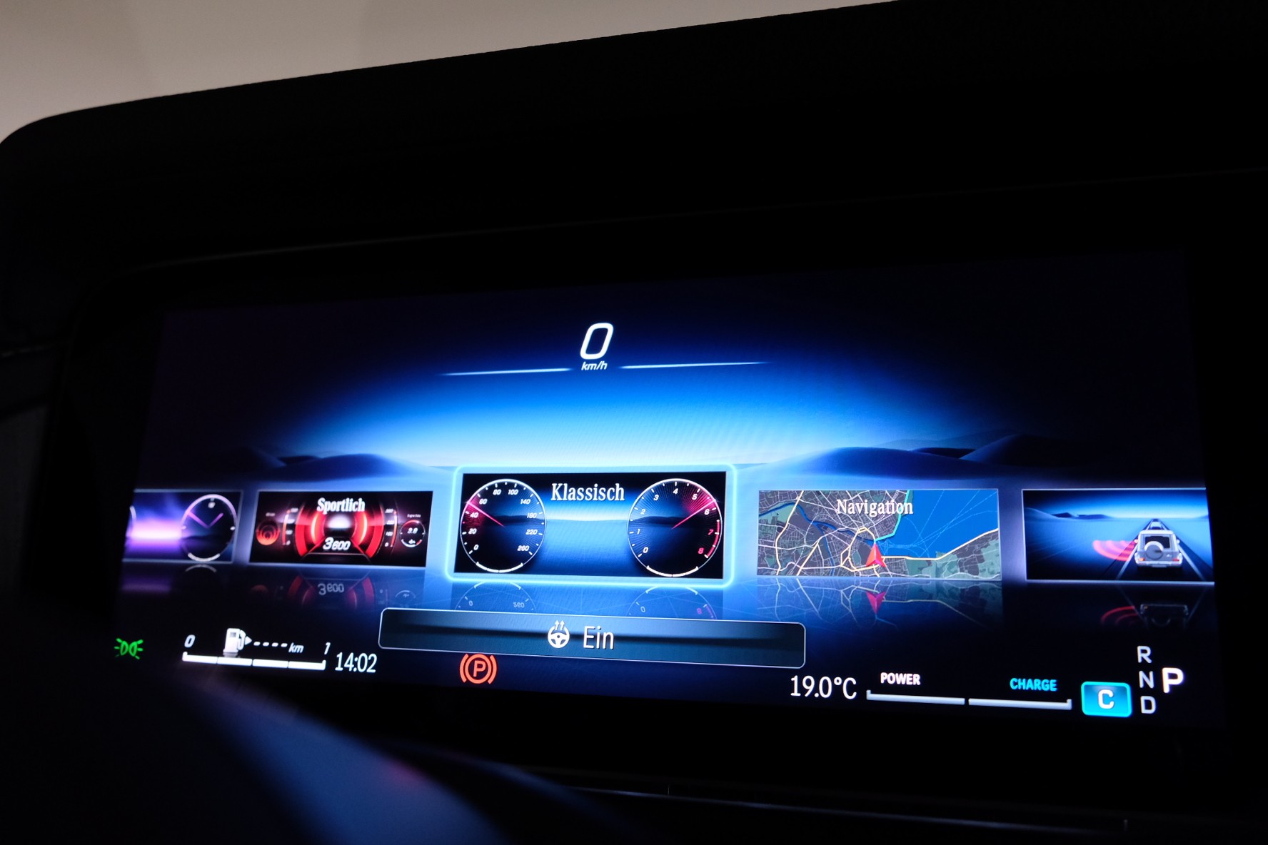 MERCEDES-BENZ G 450 d AMG Line W465-image-18