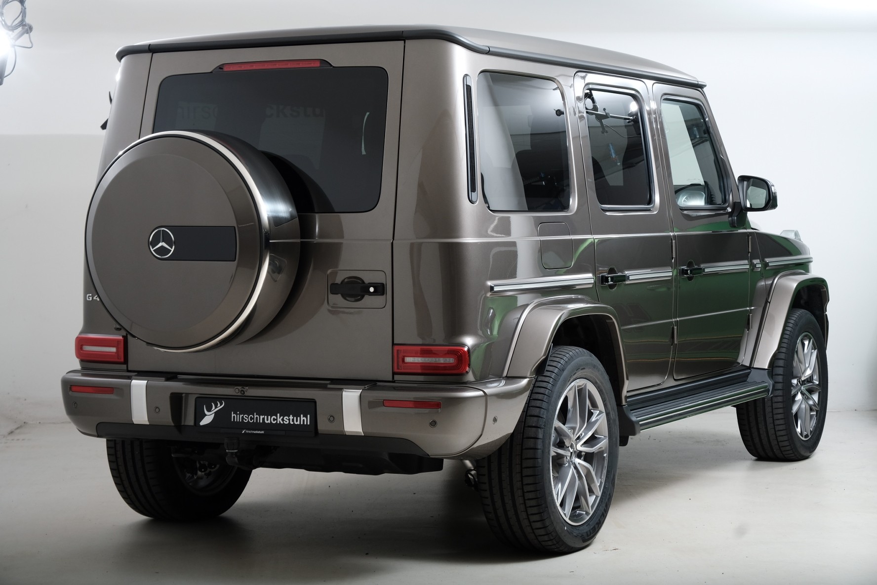 MERCEDES-BENZ G 450 d AMG Line W465-showroom-element-2