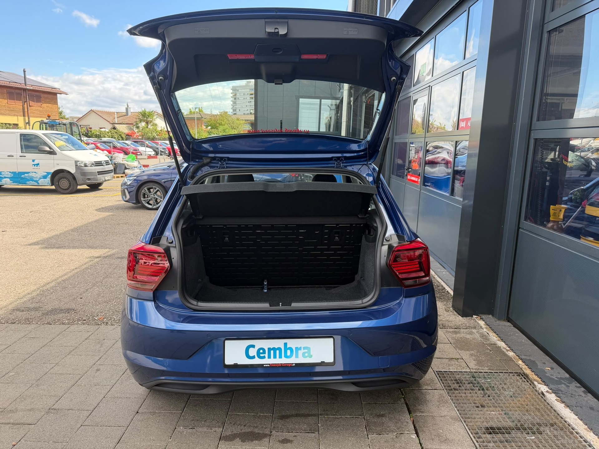VW Polo 1.0 BMT Trendline-image-5
