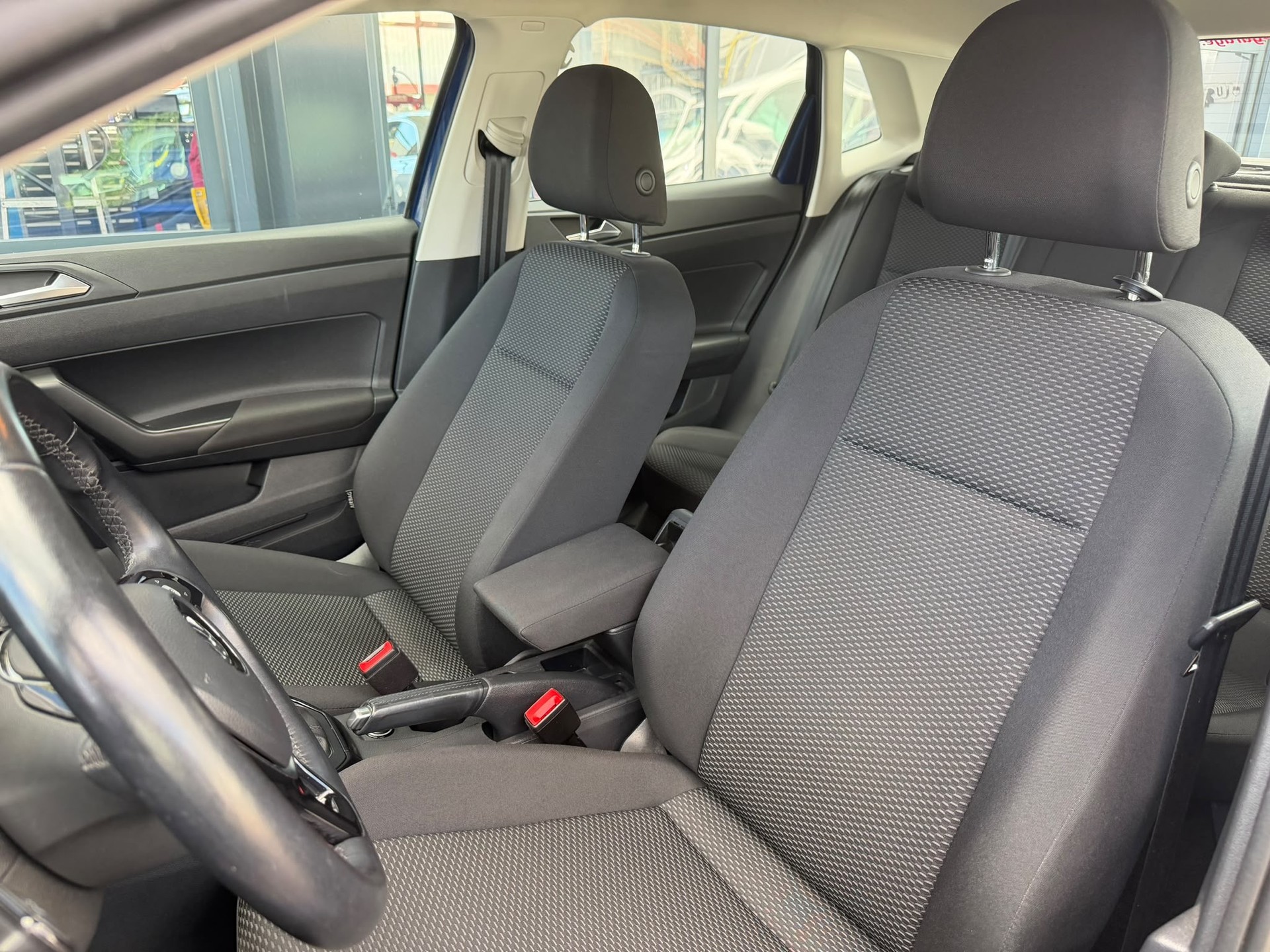 VW Polo 1.0 BMT Trendline-image-7