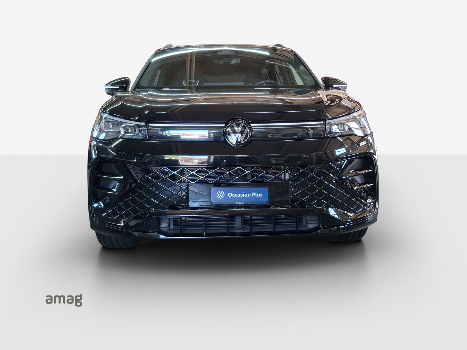 VW Tiguan 2.0 TSI DSG R-Line 4Motion-image-6