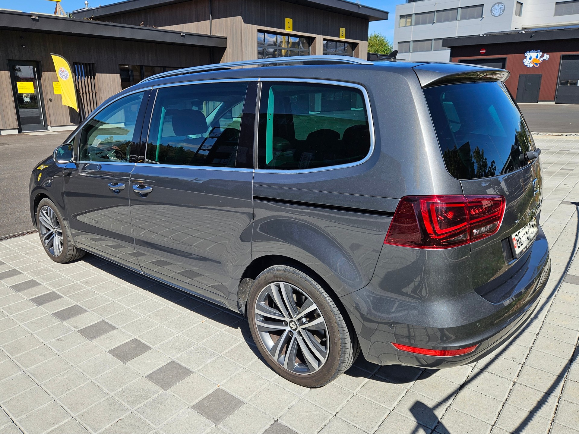 SEAT 2.0 TDI 177 Sw. FR 4x4 DSG S/S-image-1