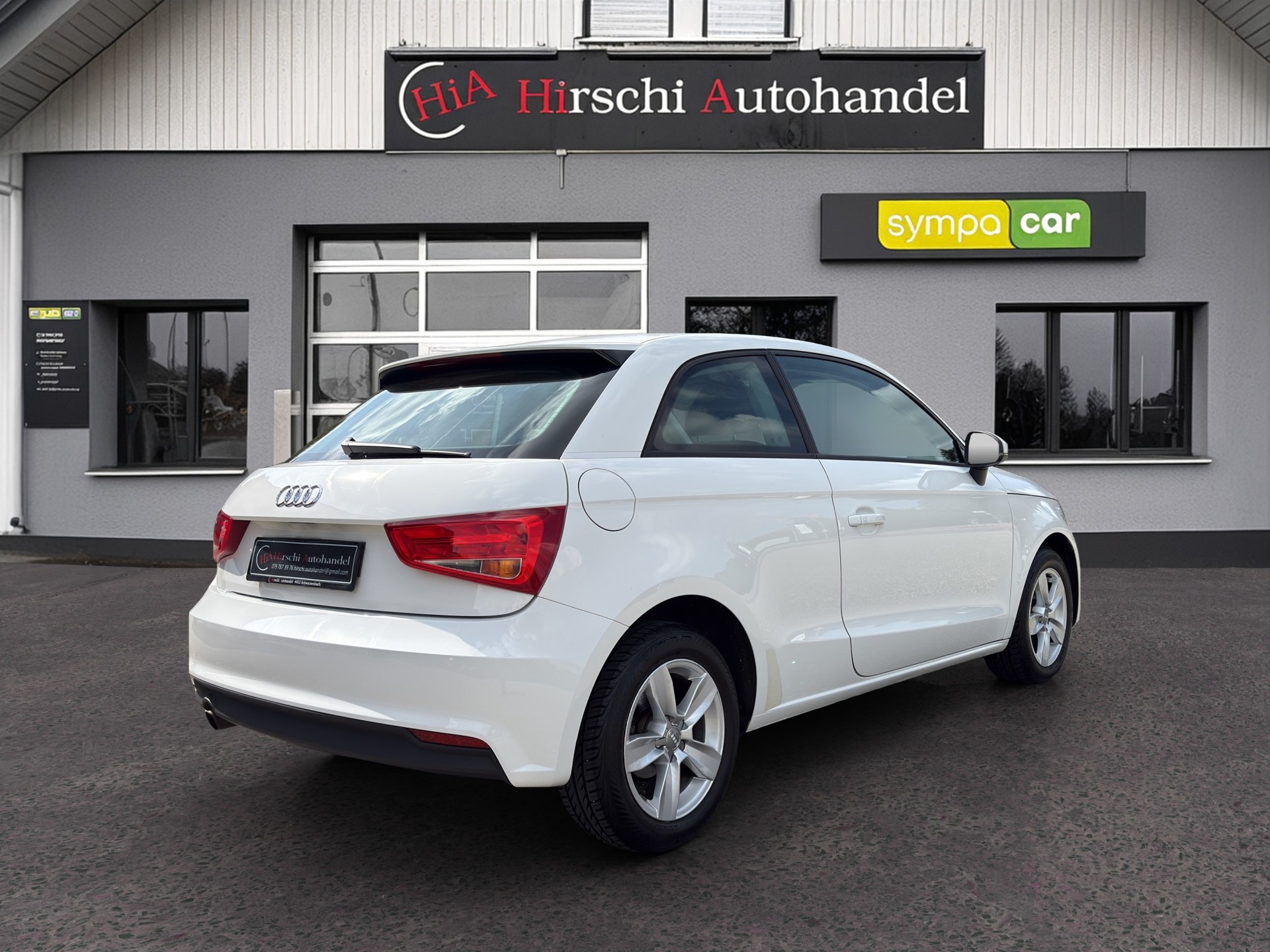 AUDI A1 1.0 TFSI S-tronic-image-7
