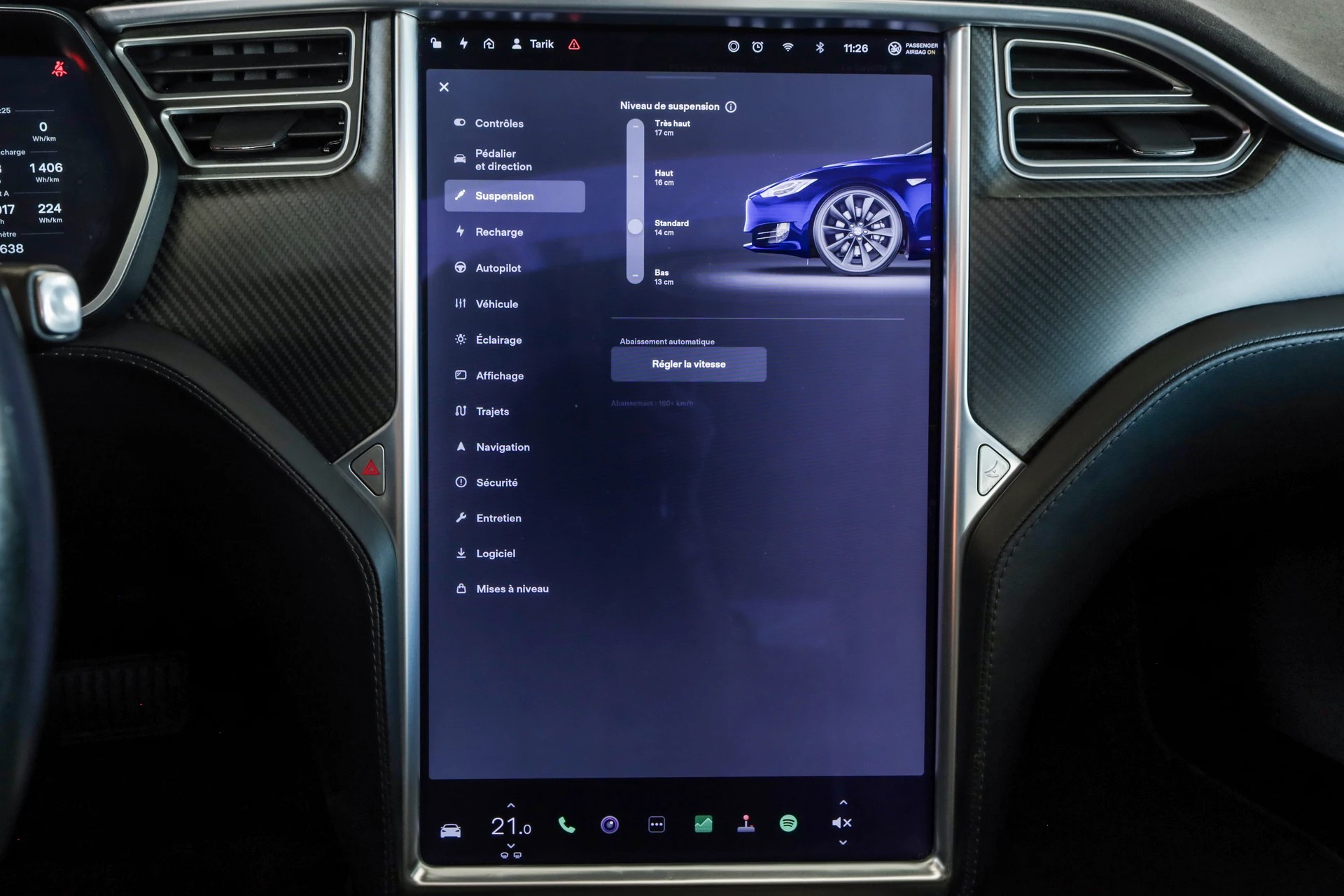 TESLA Model S 100 D Autopilot / Toit panoramique / Jantes 21 pouces-image-16