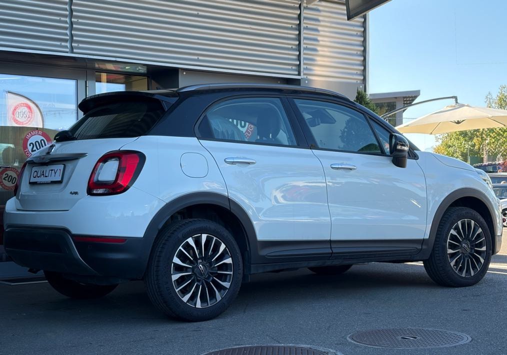 FIAT 500X 2.0MJ City Cross 4x4 Automatic-image-2