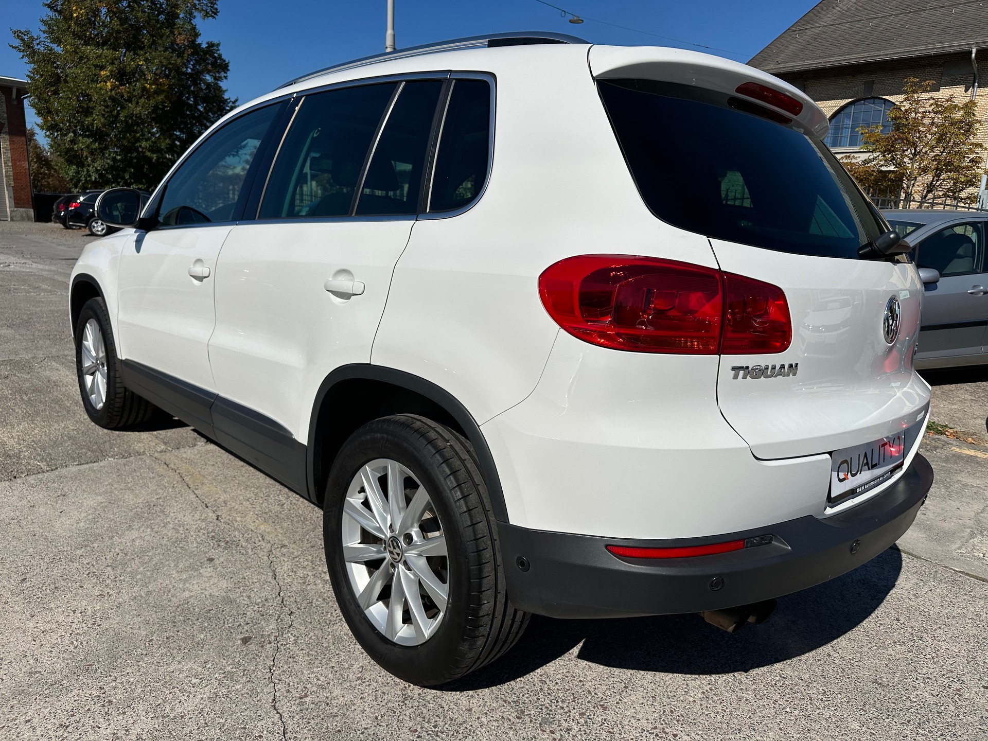 VW Tiguan 2.0 TSI Sport&Style 4Motion DSG-image-5