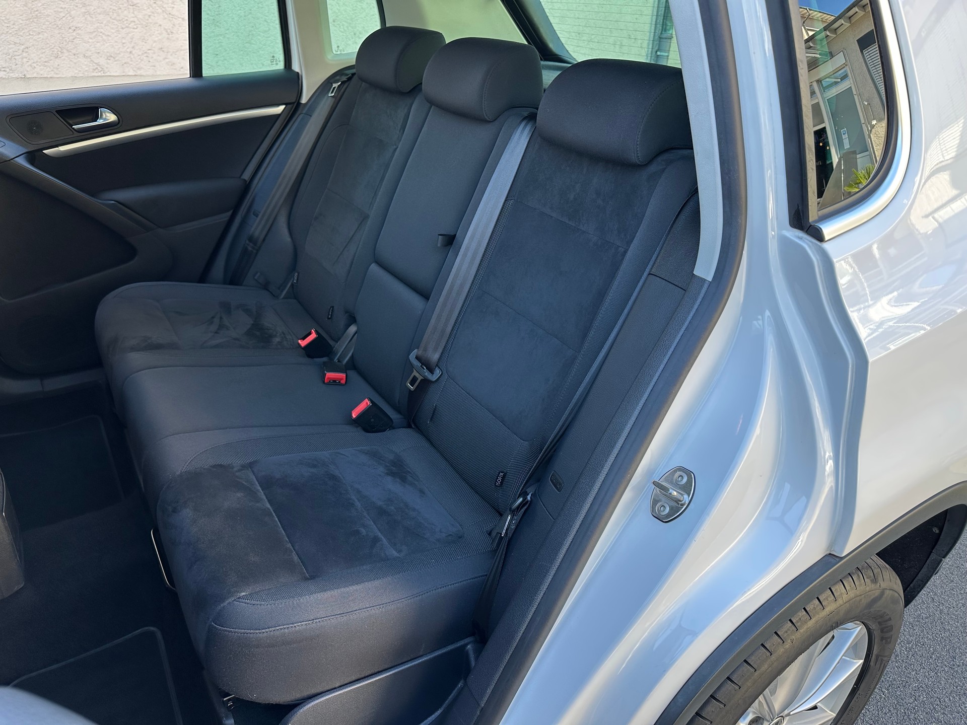 VW Tiguan 2.0 TSI Sport&Style 4Motion DSG-image-14