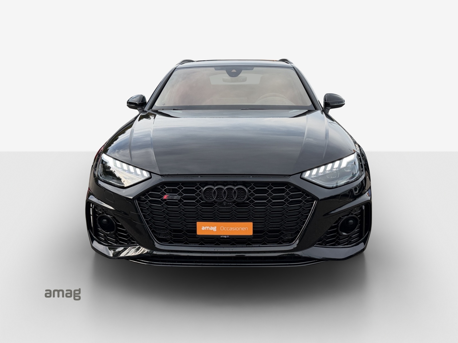 AUDI RS4 Avant quattro tiptronic-image-6