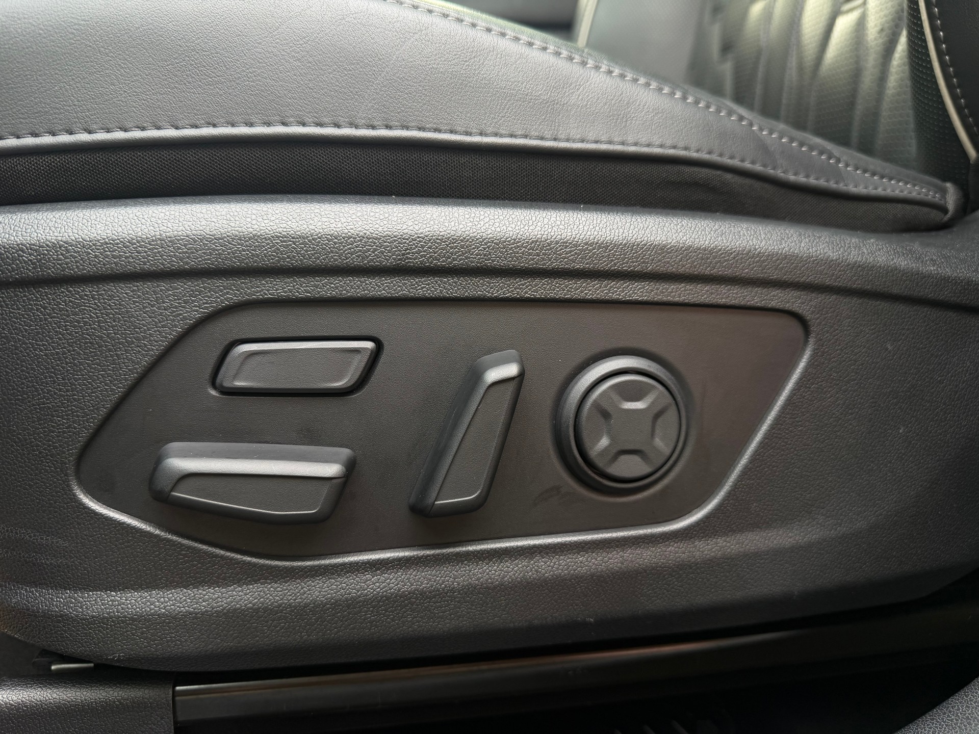 KIA Sorento 2.2 CRDI DCT Style-image-27