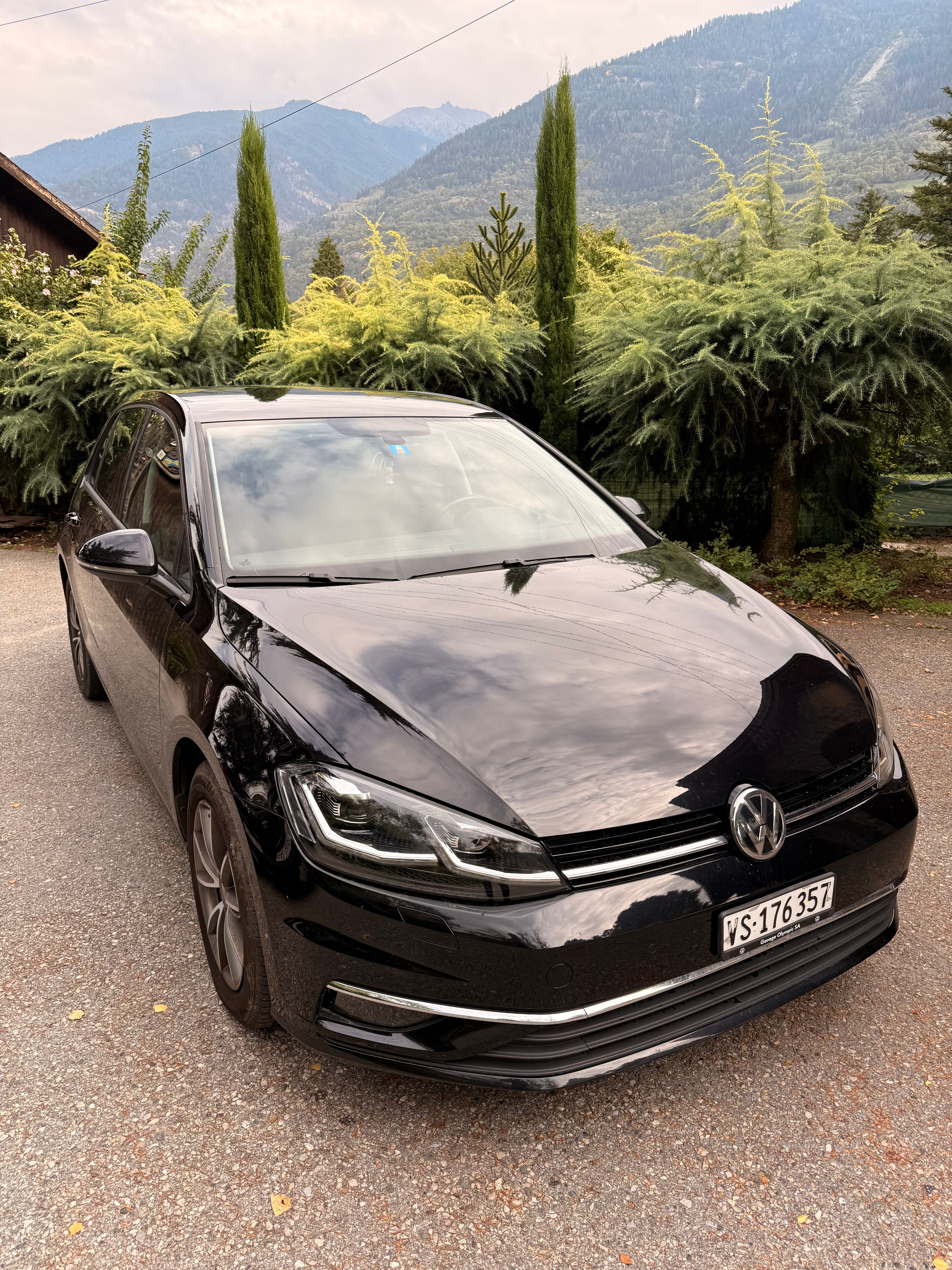 Car photo