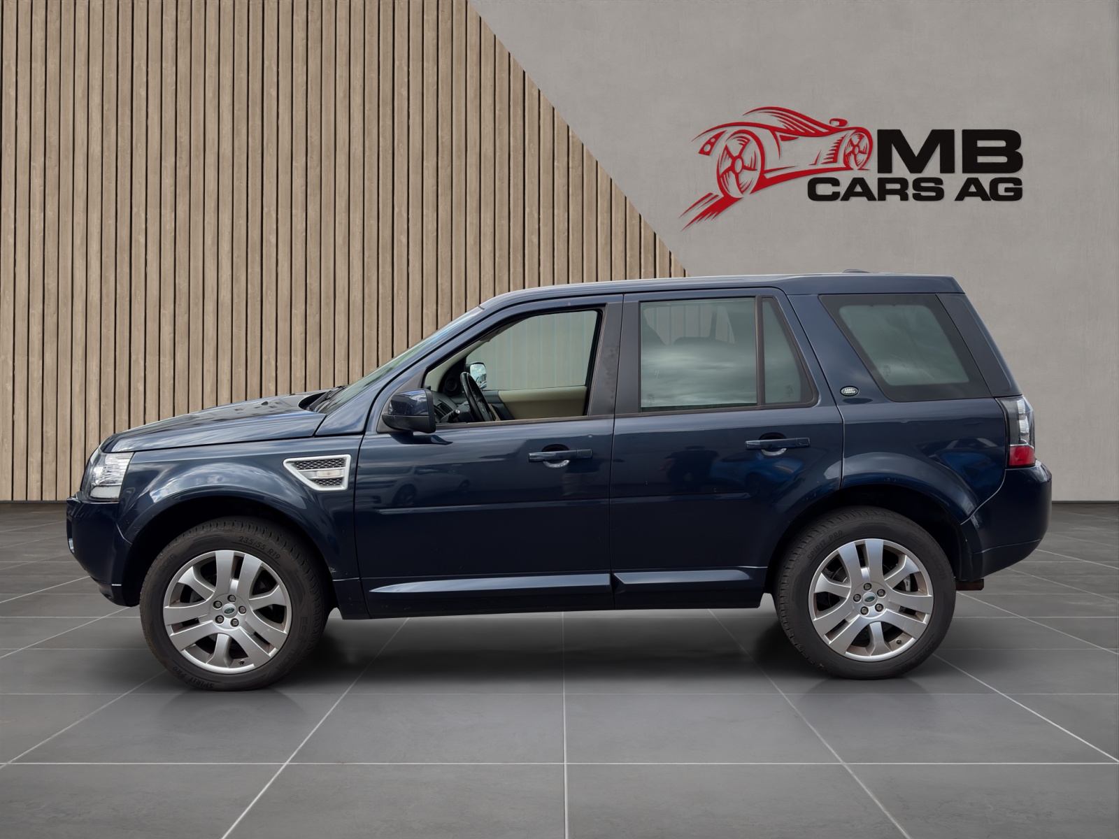 LAND ROVER Freelander 2.0 HSE Automatic-image-1