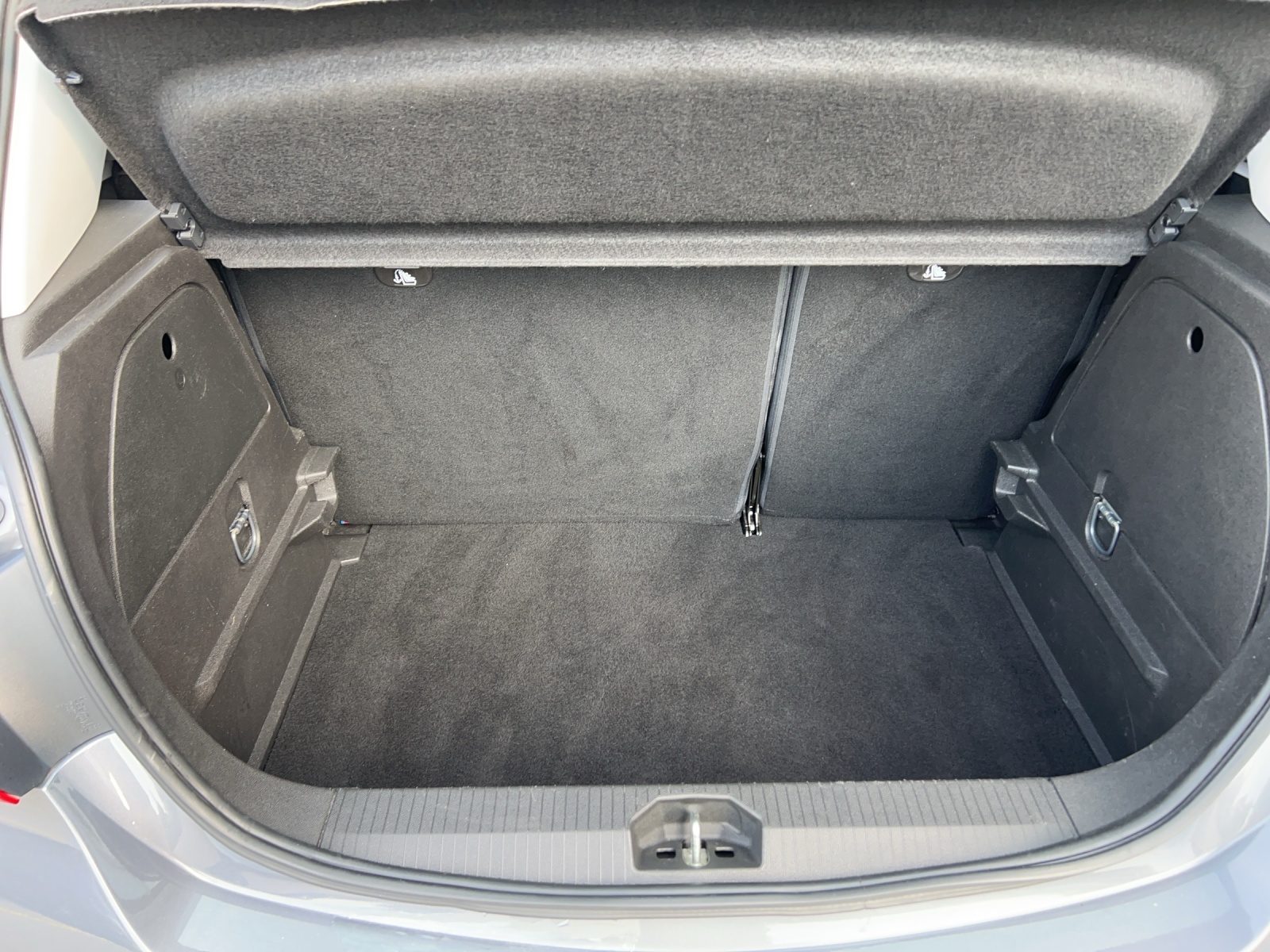 OPEL Corsa 1.4 TP Enjoy Automatic-image-8