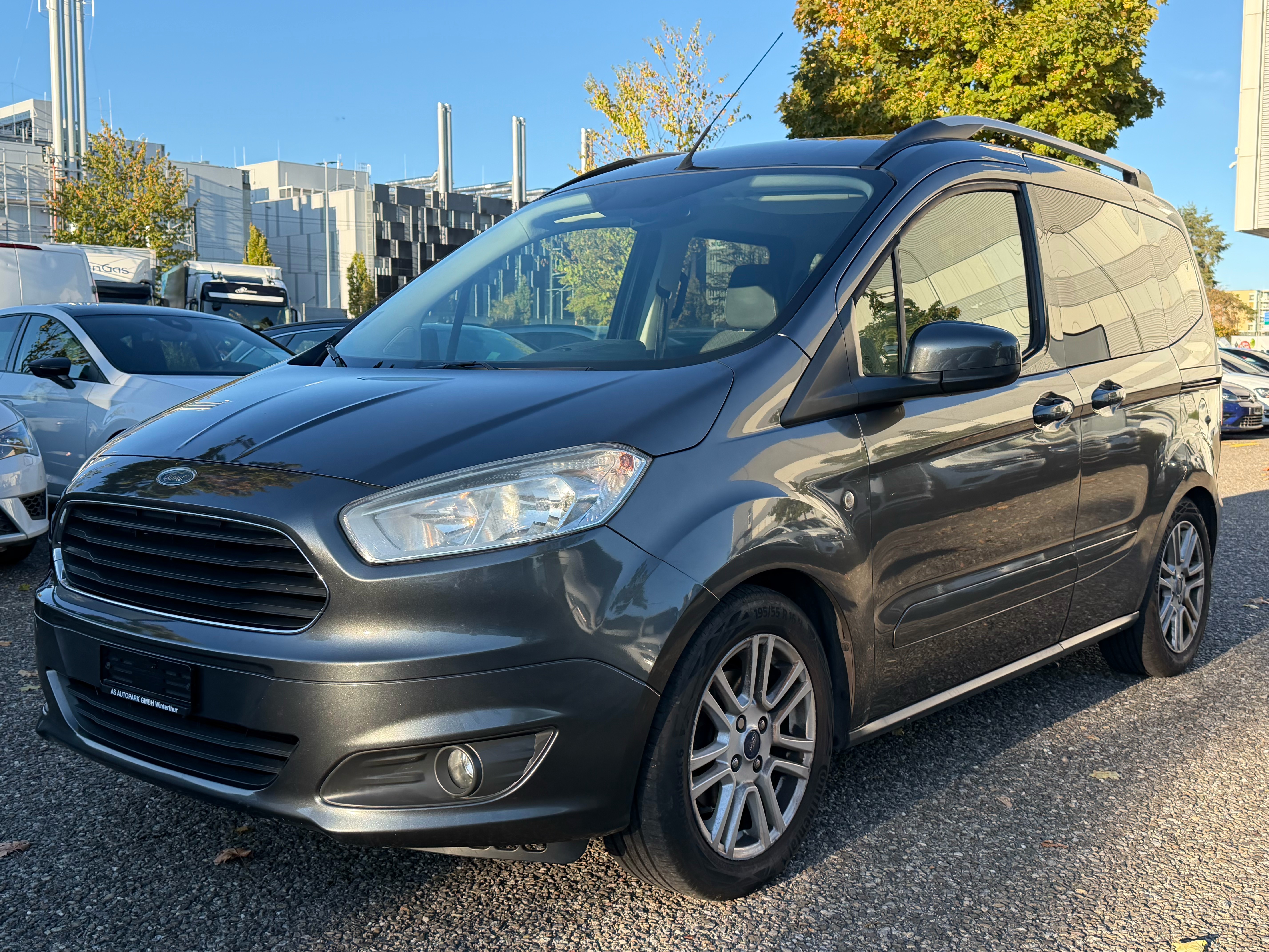 Car photo
