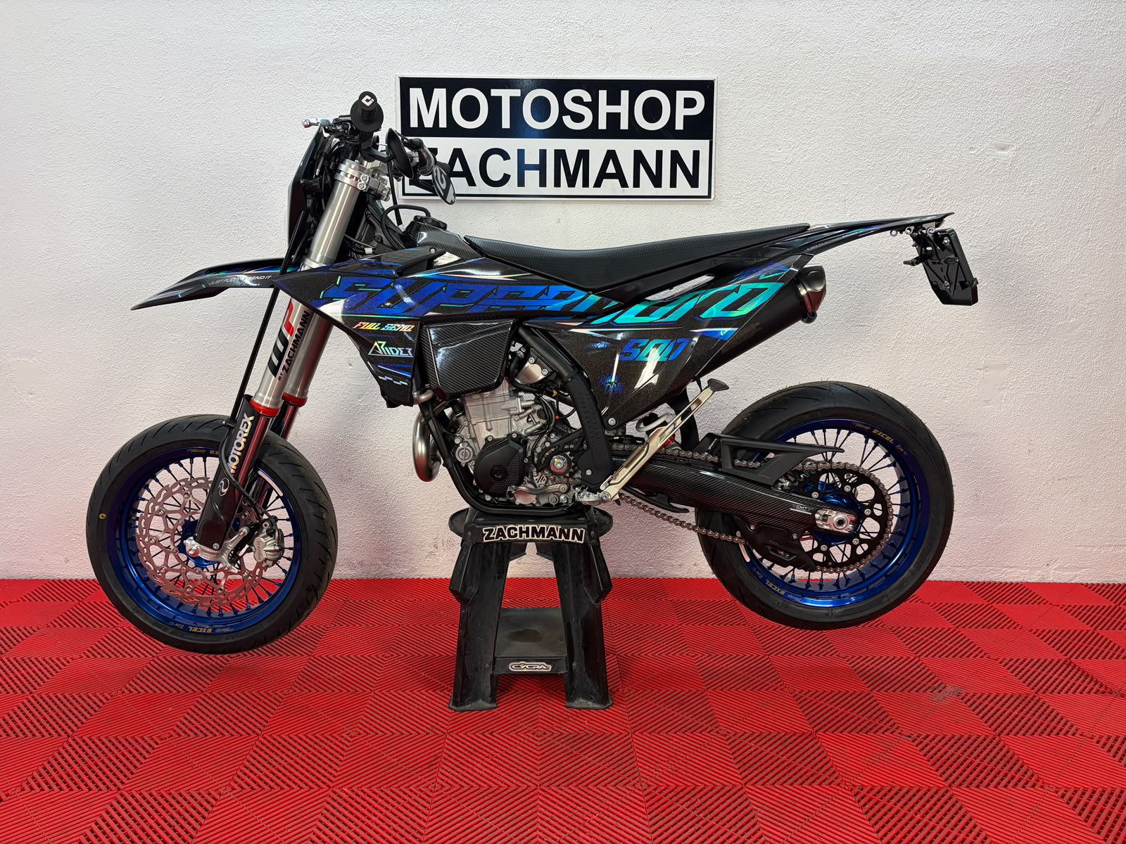KTM 500 EXC Supermoto-showroom-element-3