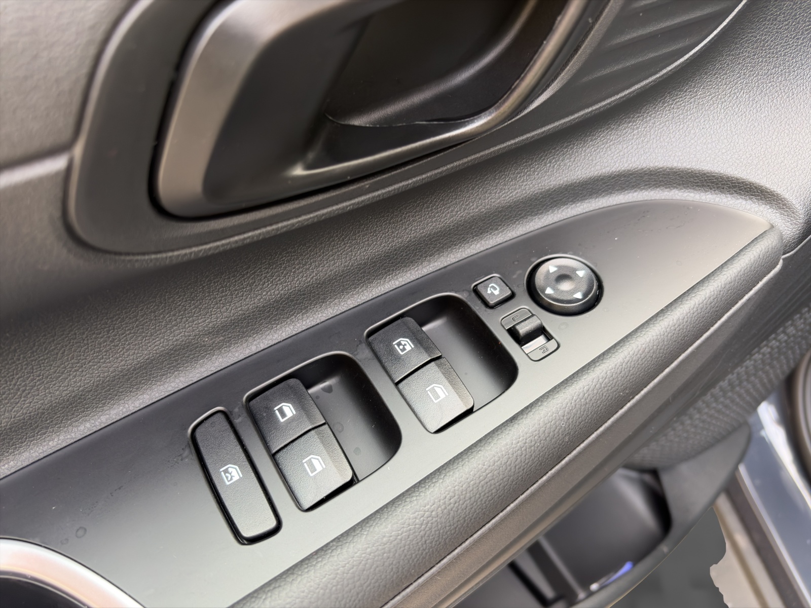 HYUNDAI Bayon 1.0 T-GDi Amplia-image-13